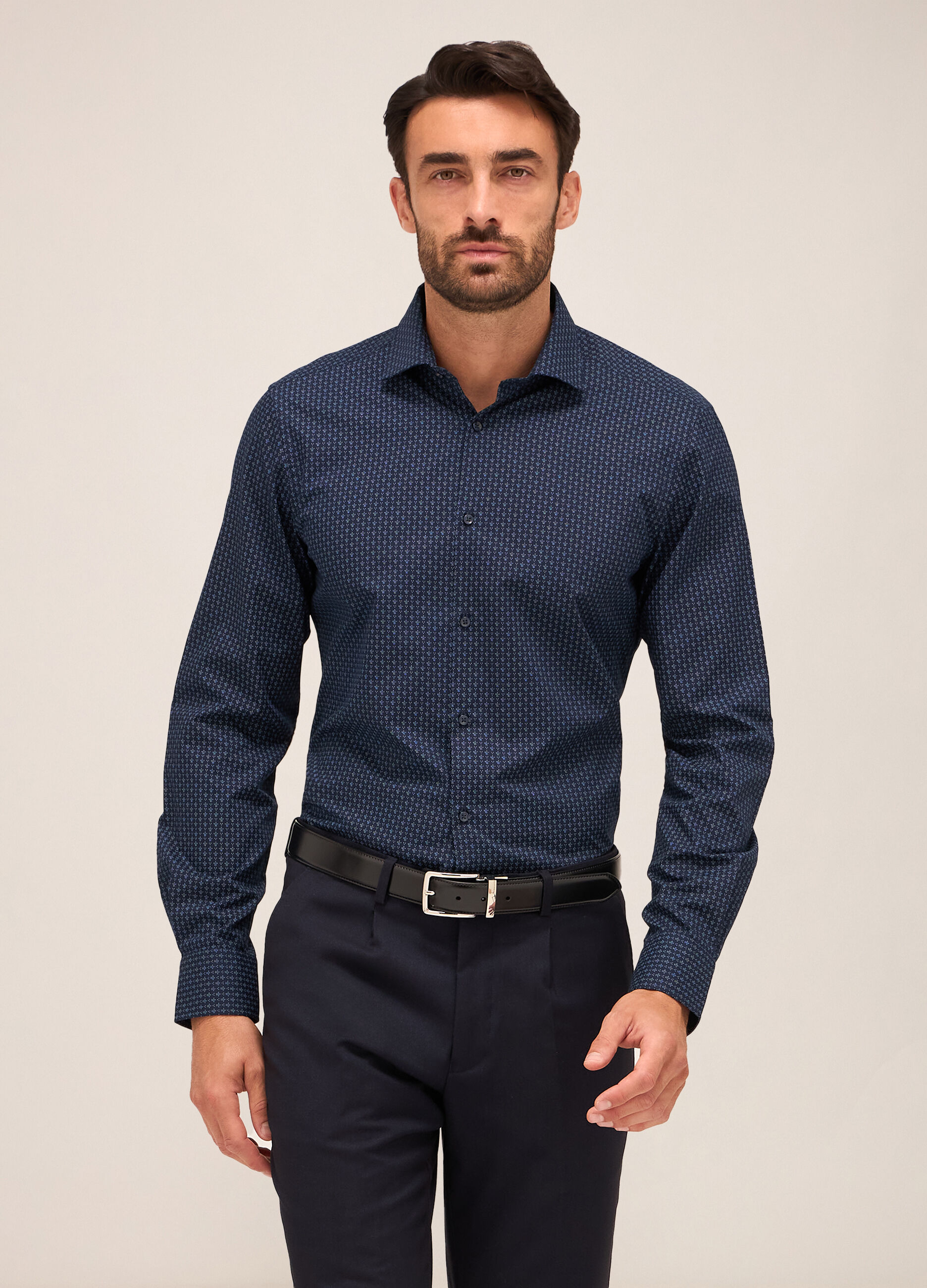 Camicia slim fit colletto classico in misto cotone uomo_0