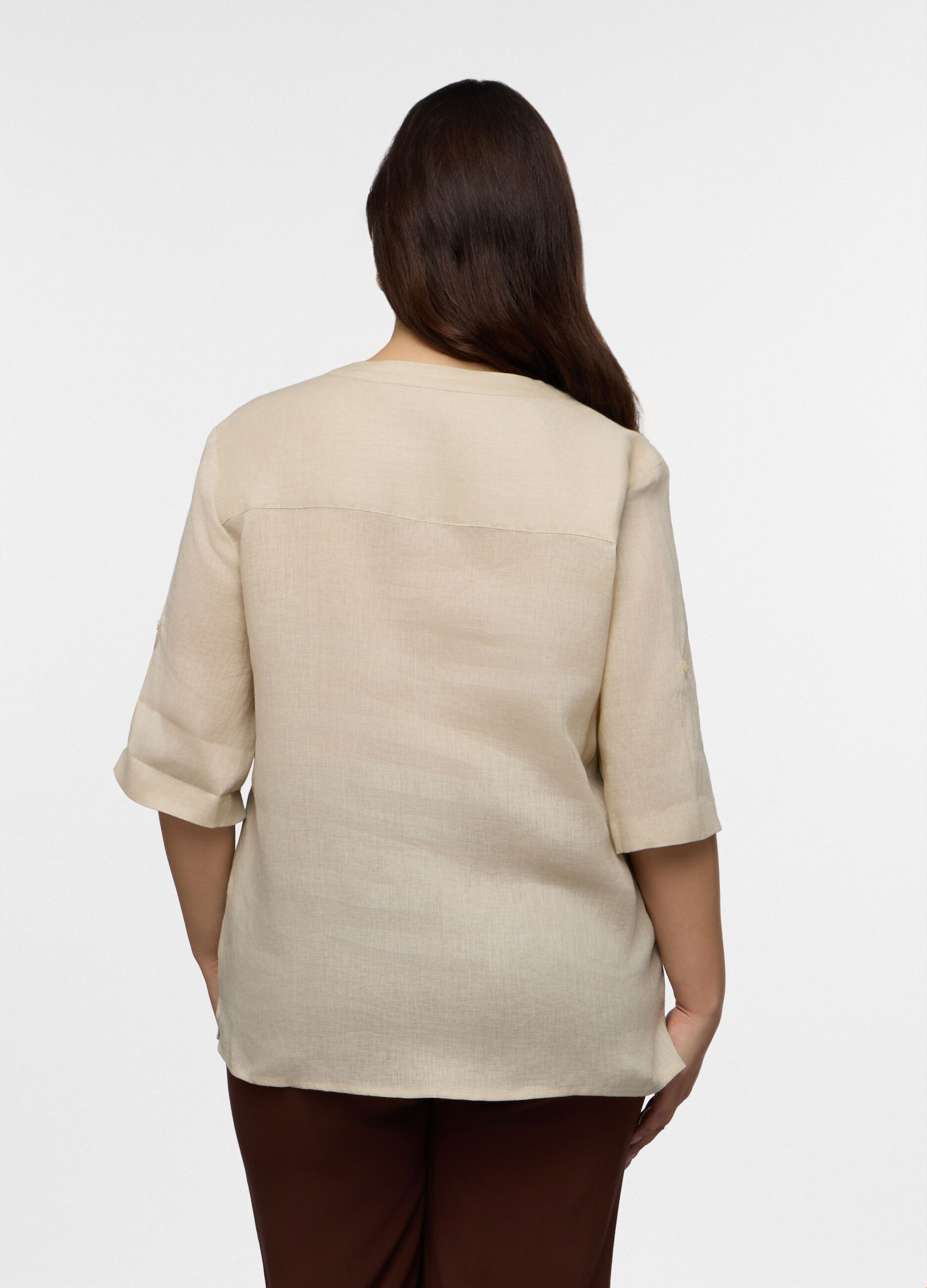 Camicia Fit Regular con scollo a V in puro lino donna curvy_1