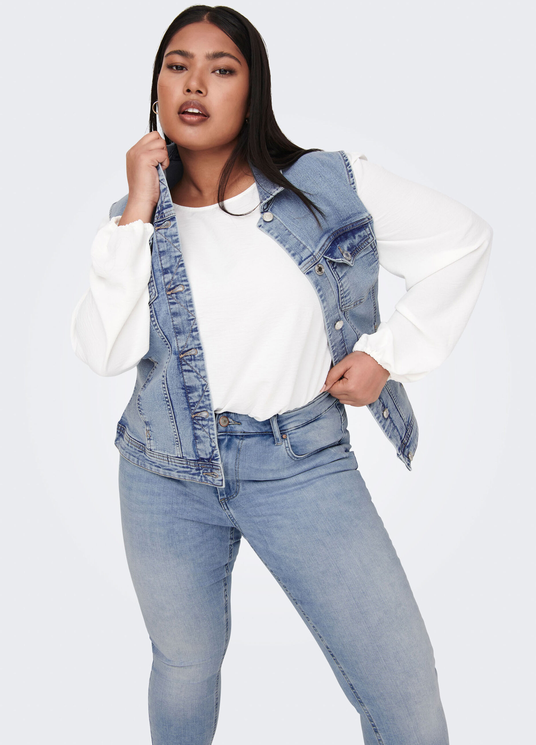 Giubbotto smanicato in denim