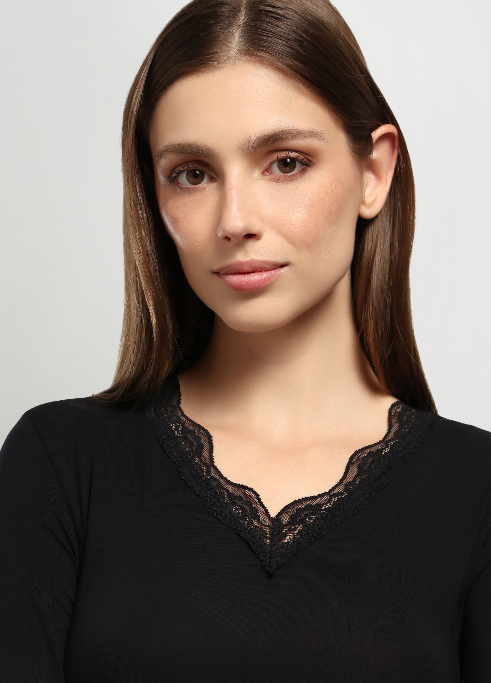 T-shirt intima in viscosa di bamboo stretch donna_2