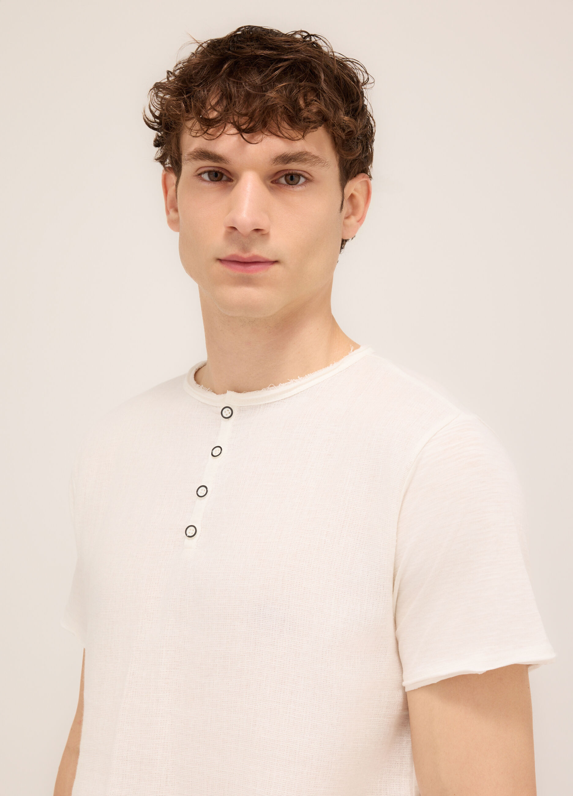 T-shirt serafino in cotone e lino uomo