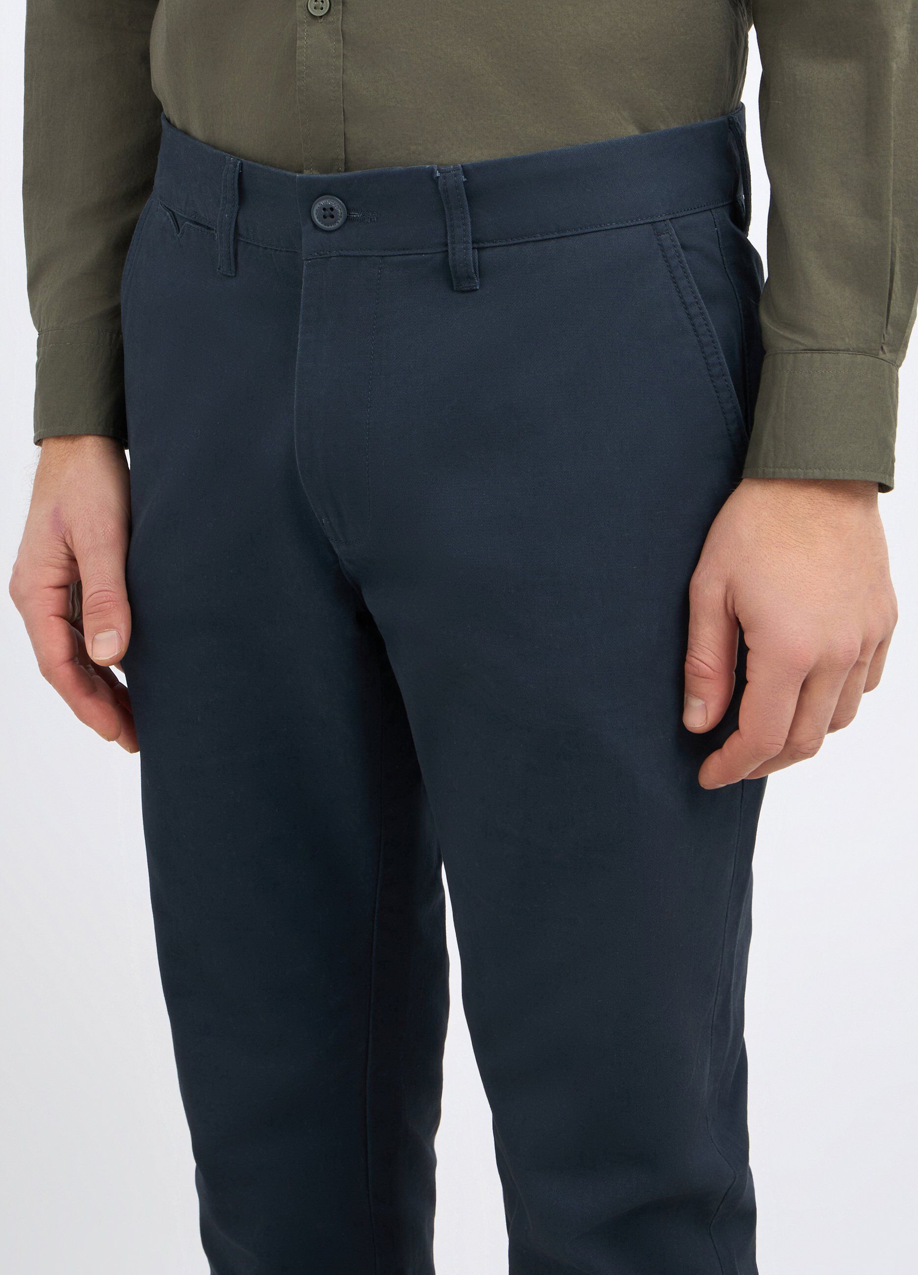 Pantaloni chino in puro cotone uomo_2