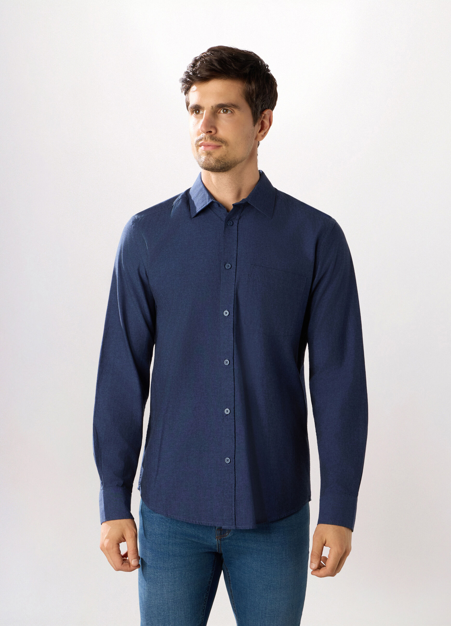 Camicia slim fit in cotone Chambray uomo_0