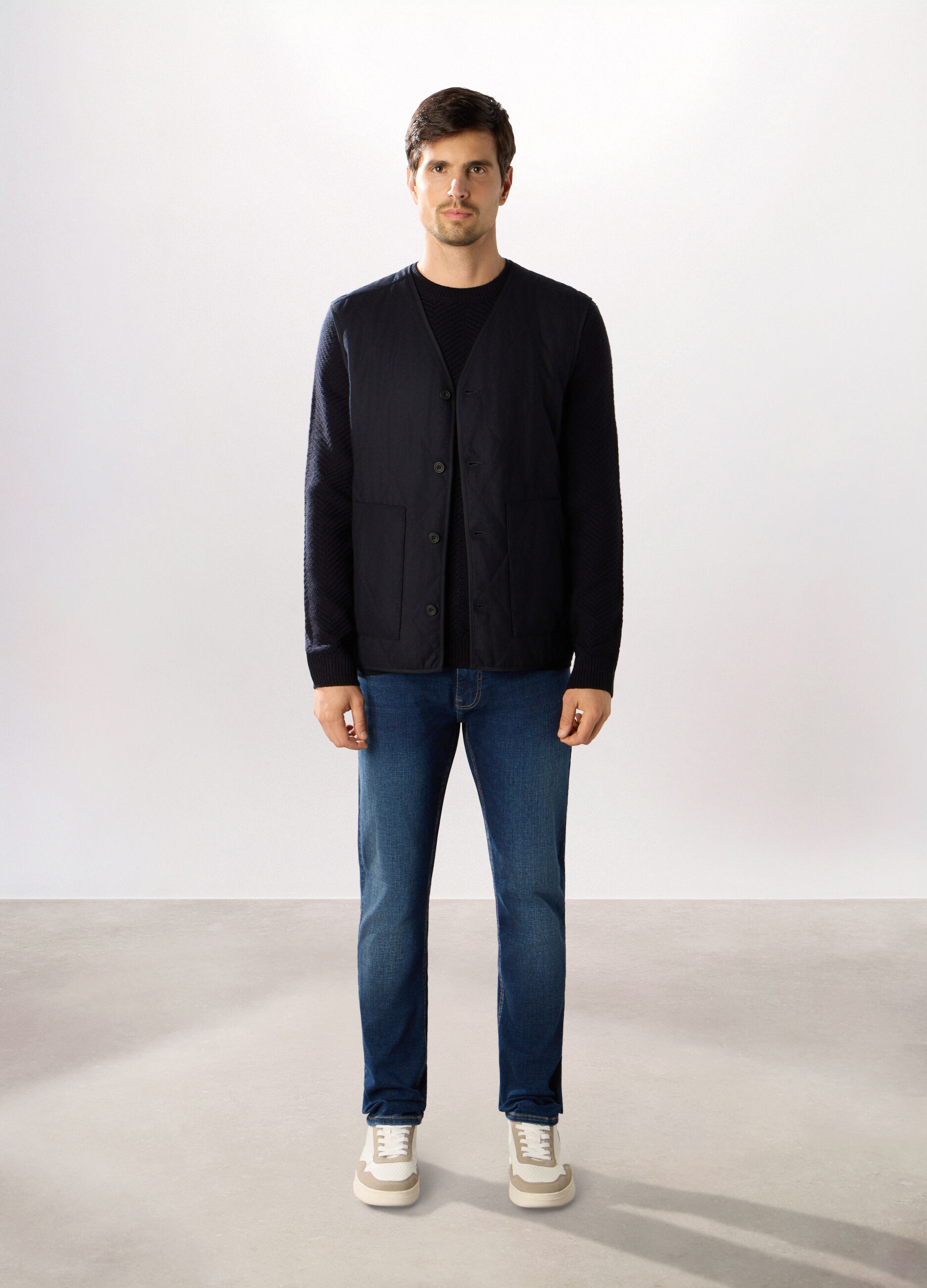 Gilet trapuntato in misto lana uomo_0