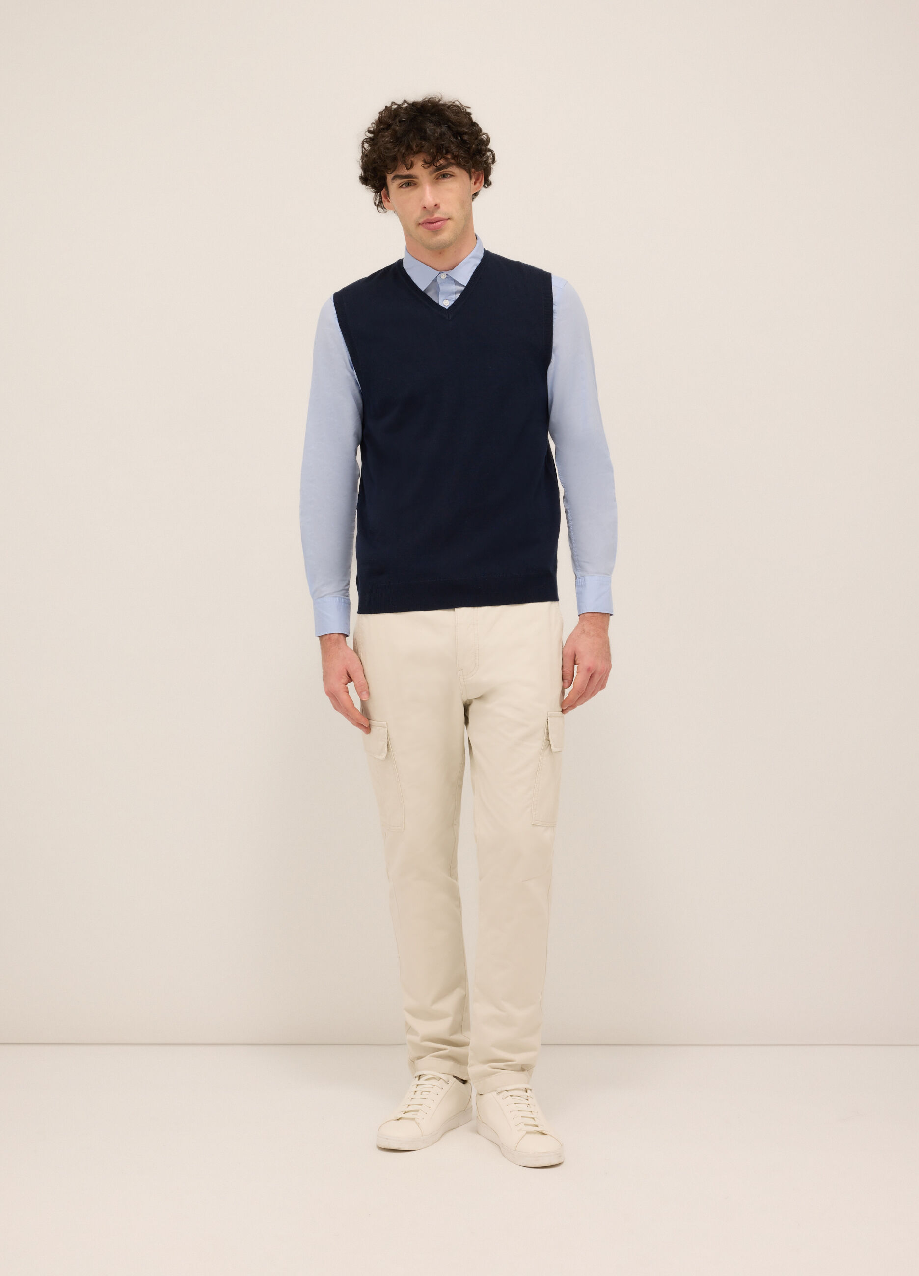 Gilet collo a V in maglia rasata uomo