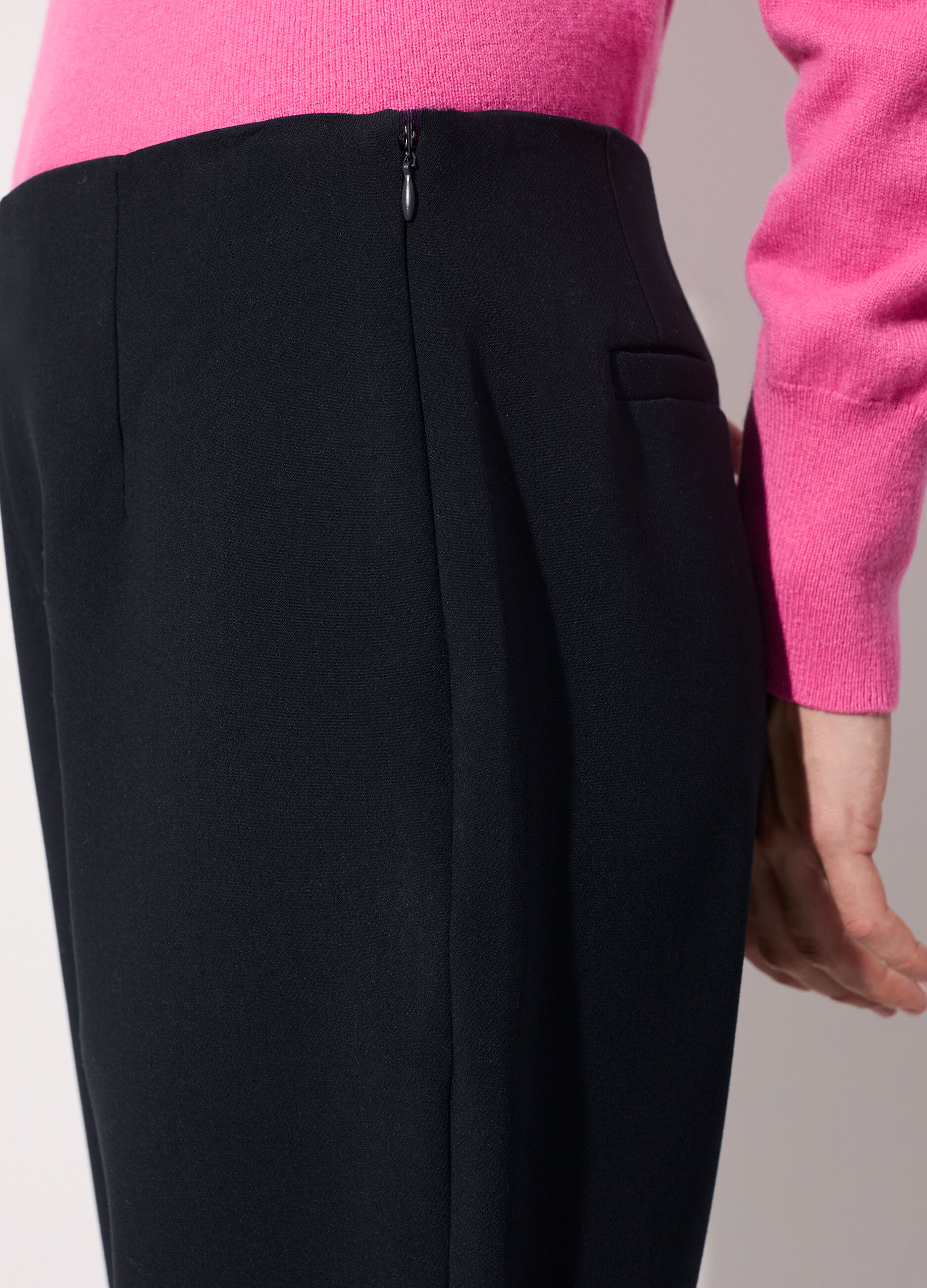 Pantalone crêpe a sigaretta donna_3
