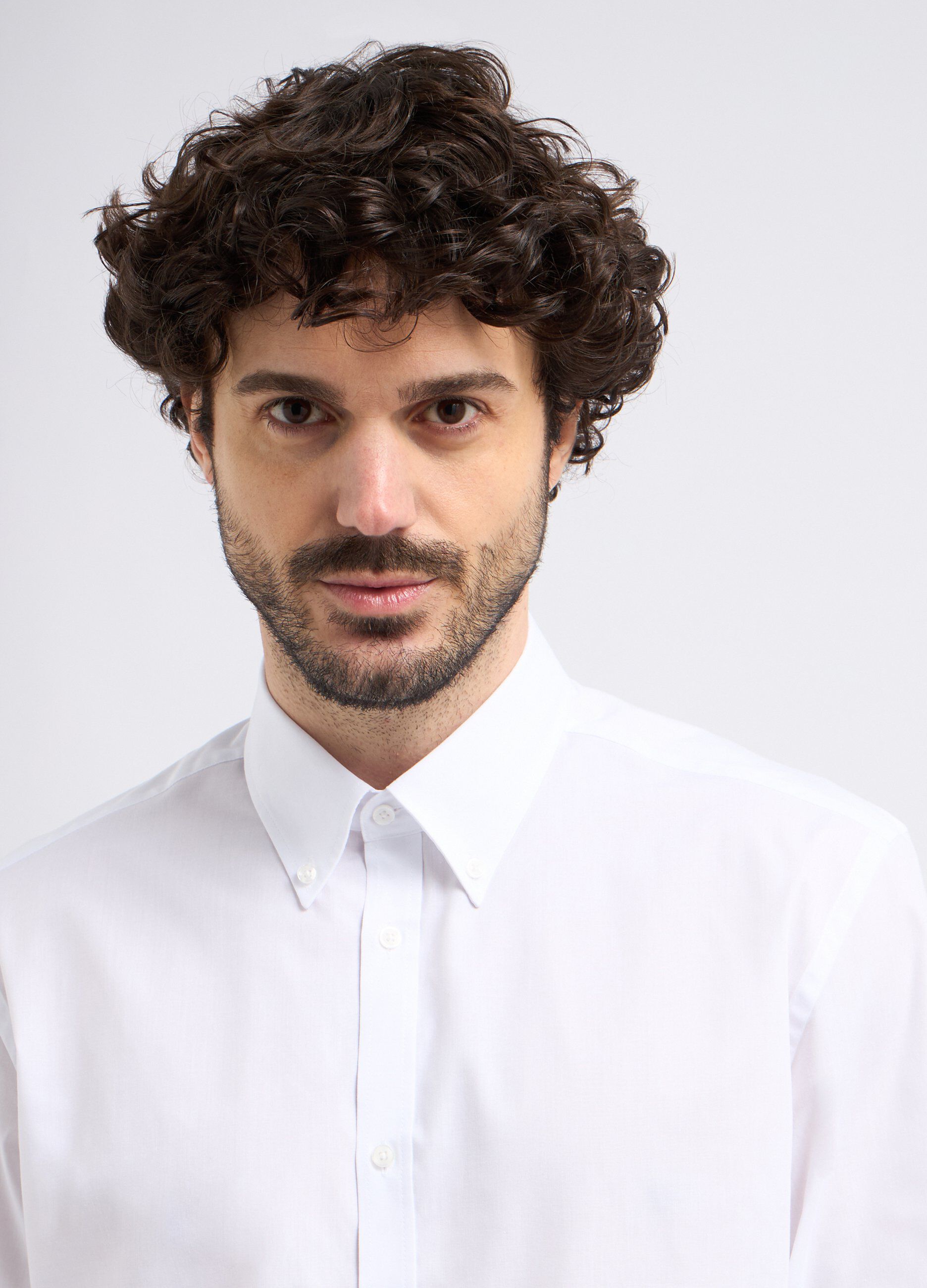 Camicia a maniche lunghe in tinta unita uomo_2