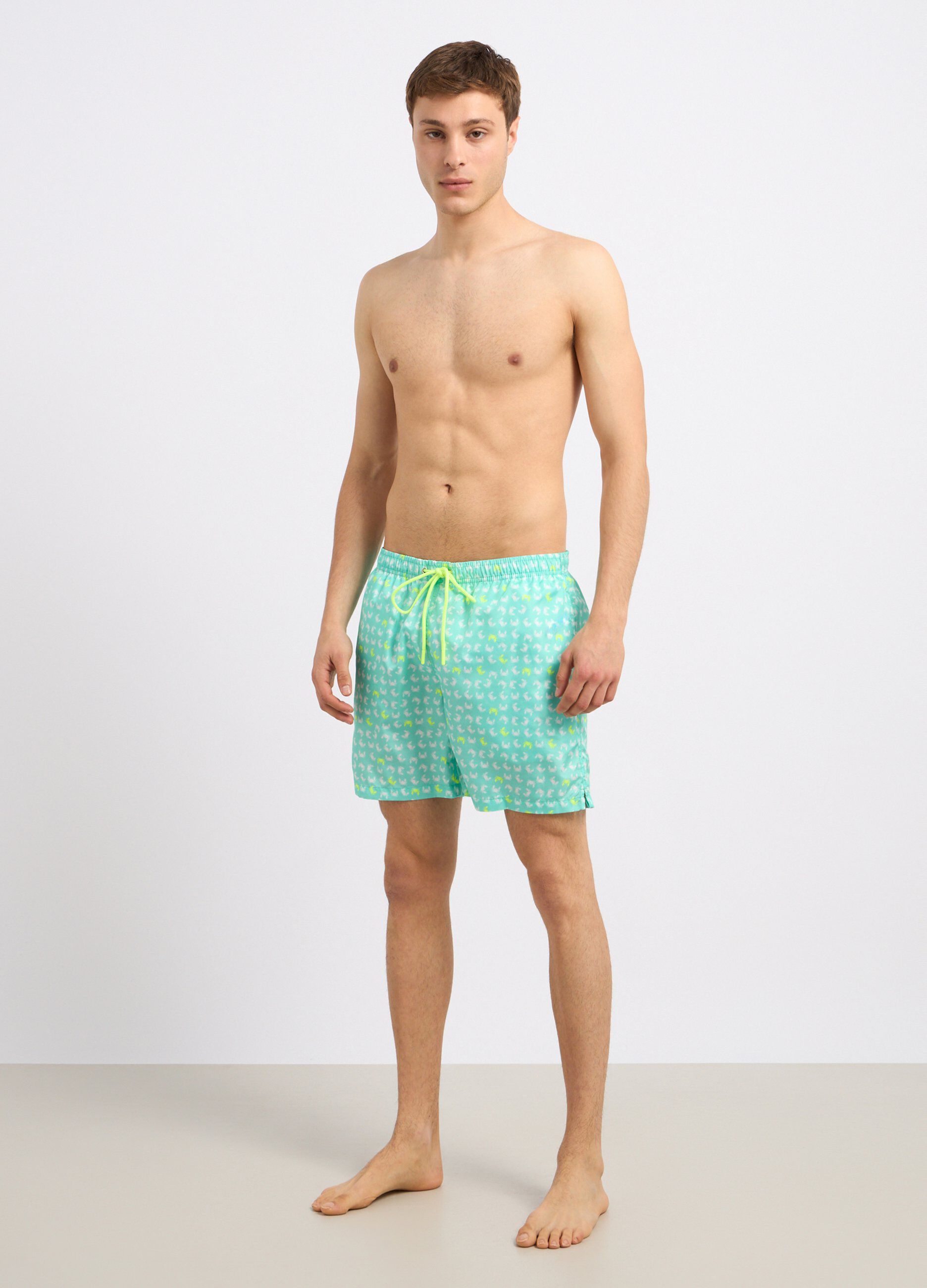 Costume shorts con stampa uomo_0