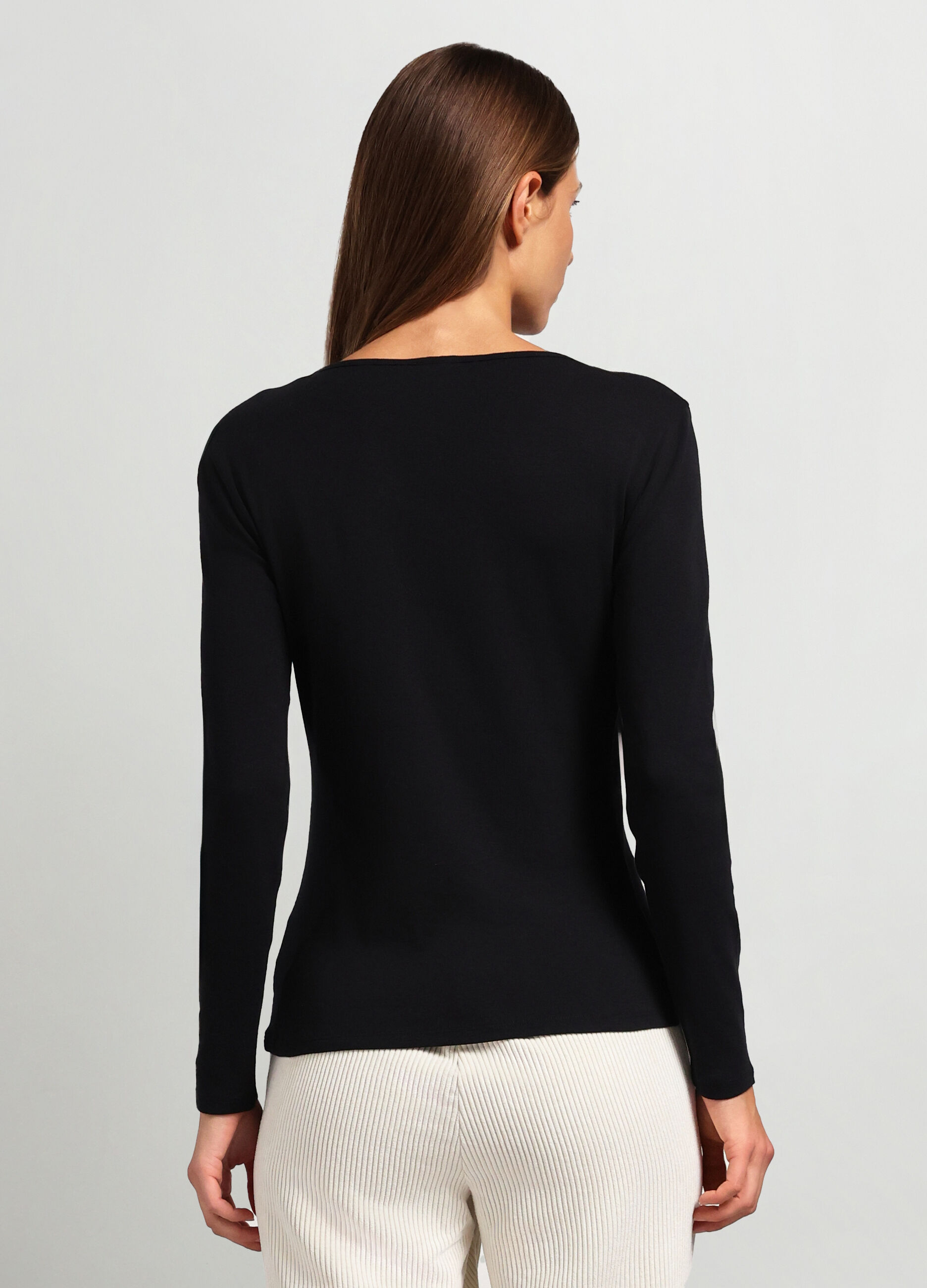 T-shirt in puro cotone con scollo a V donna_1