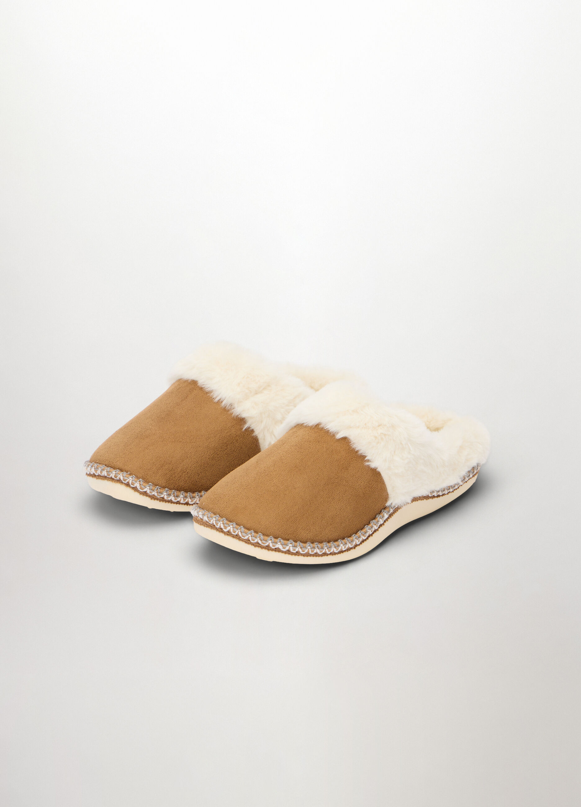 Pantofole in ecopelle donna_1