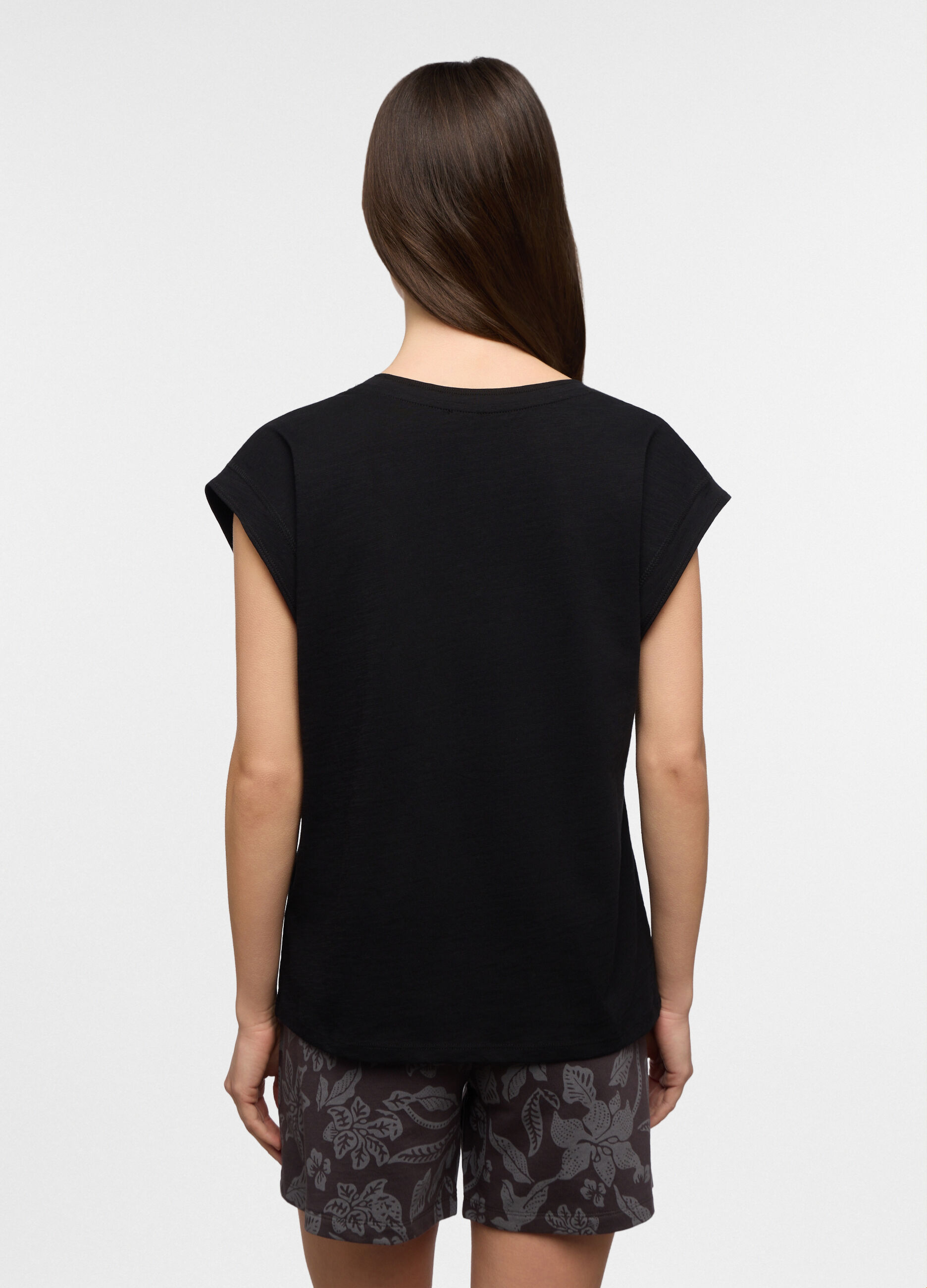 T-shirt con scollo a V donna_1