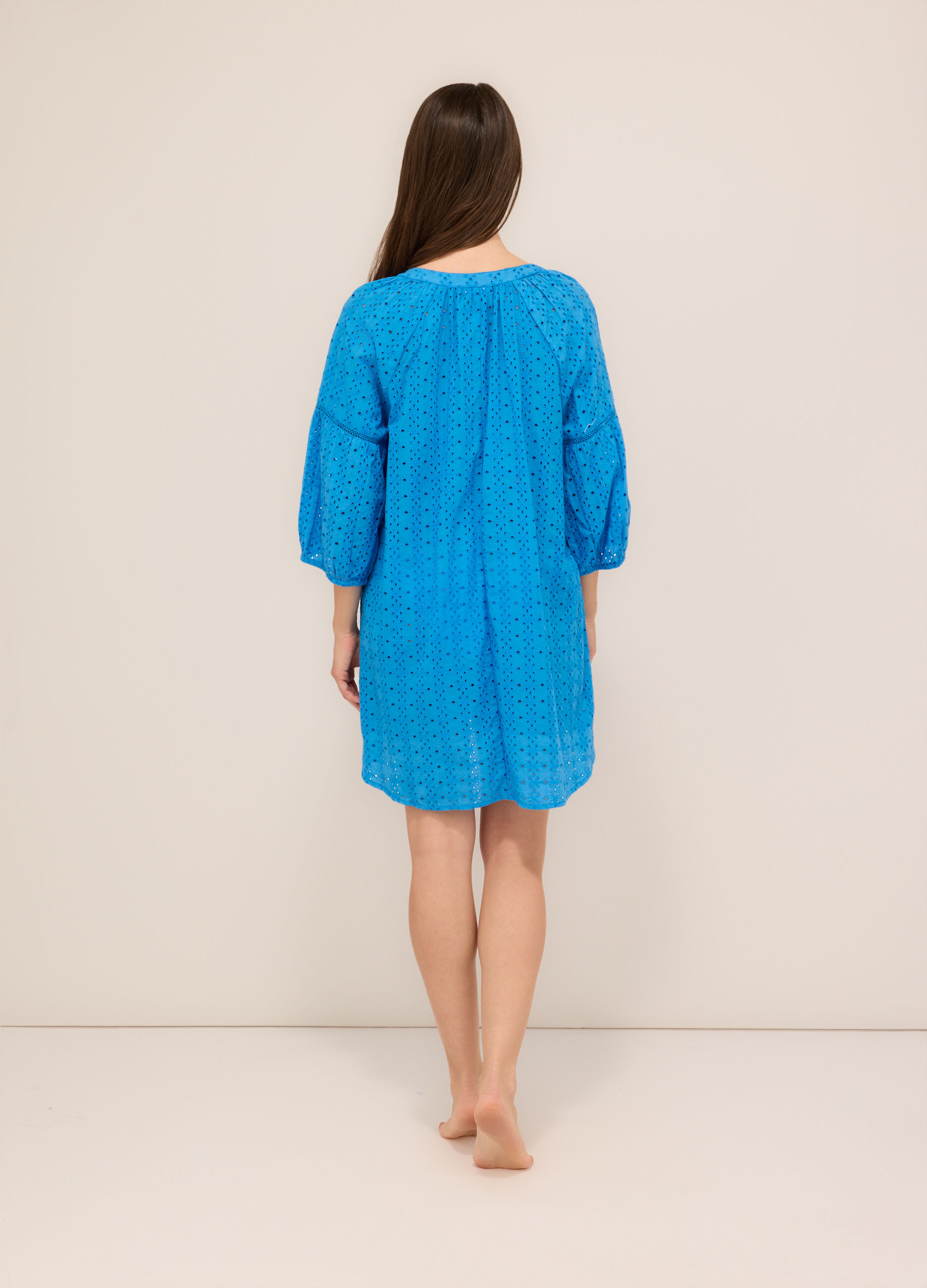 Copricostume in puro cotone sangallo donna