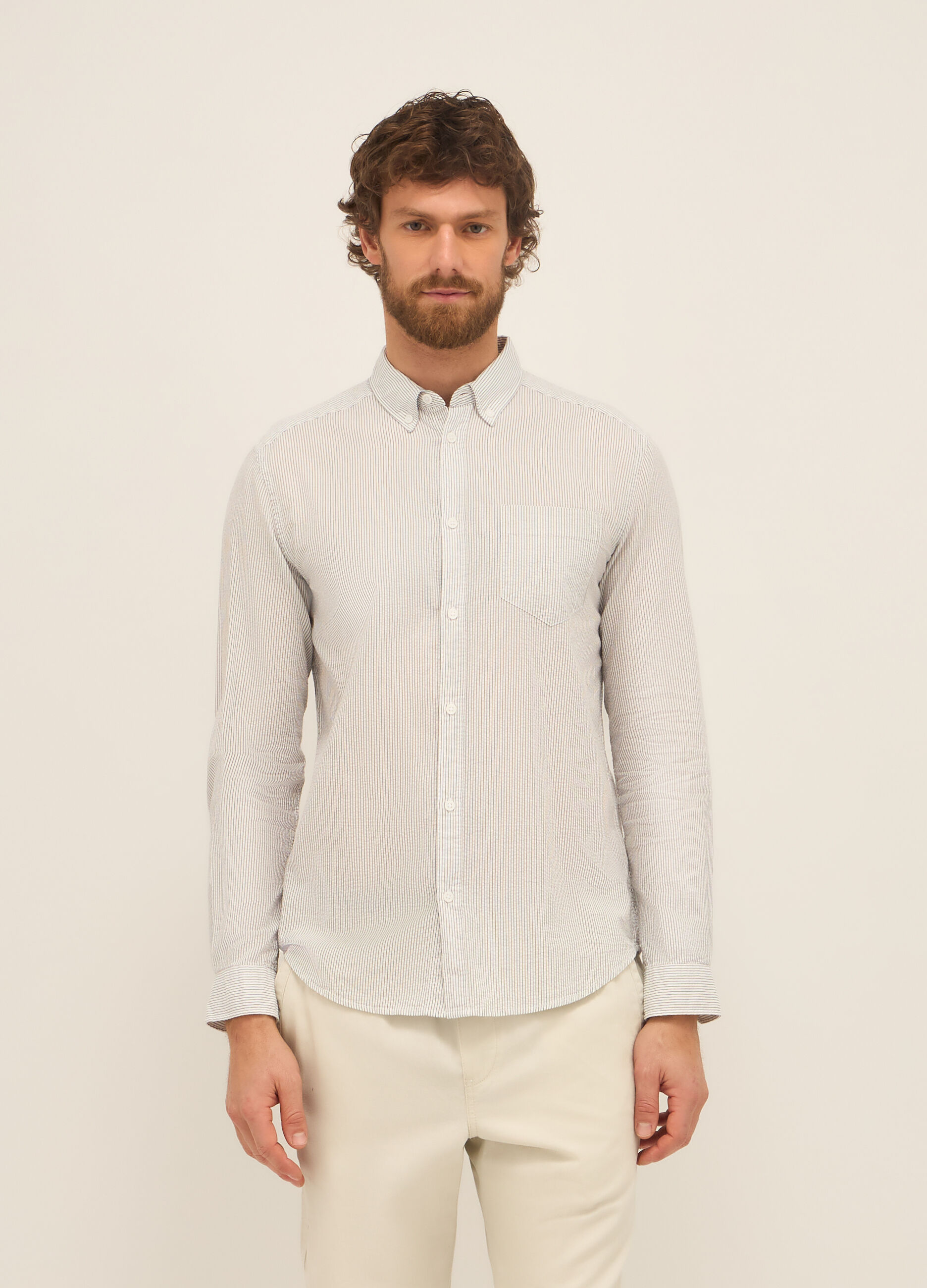 Camicia slim fit in seersucker di cotone a righe uomo