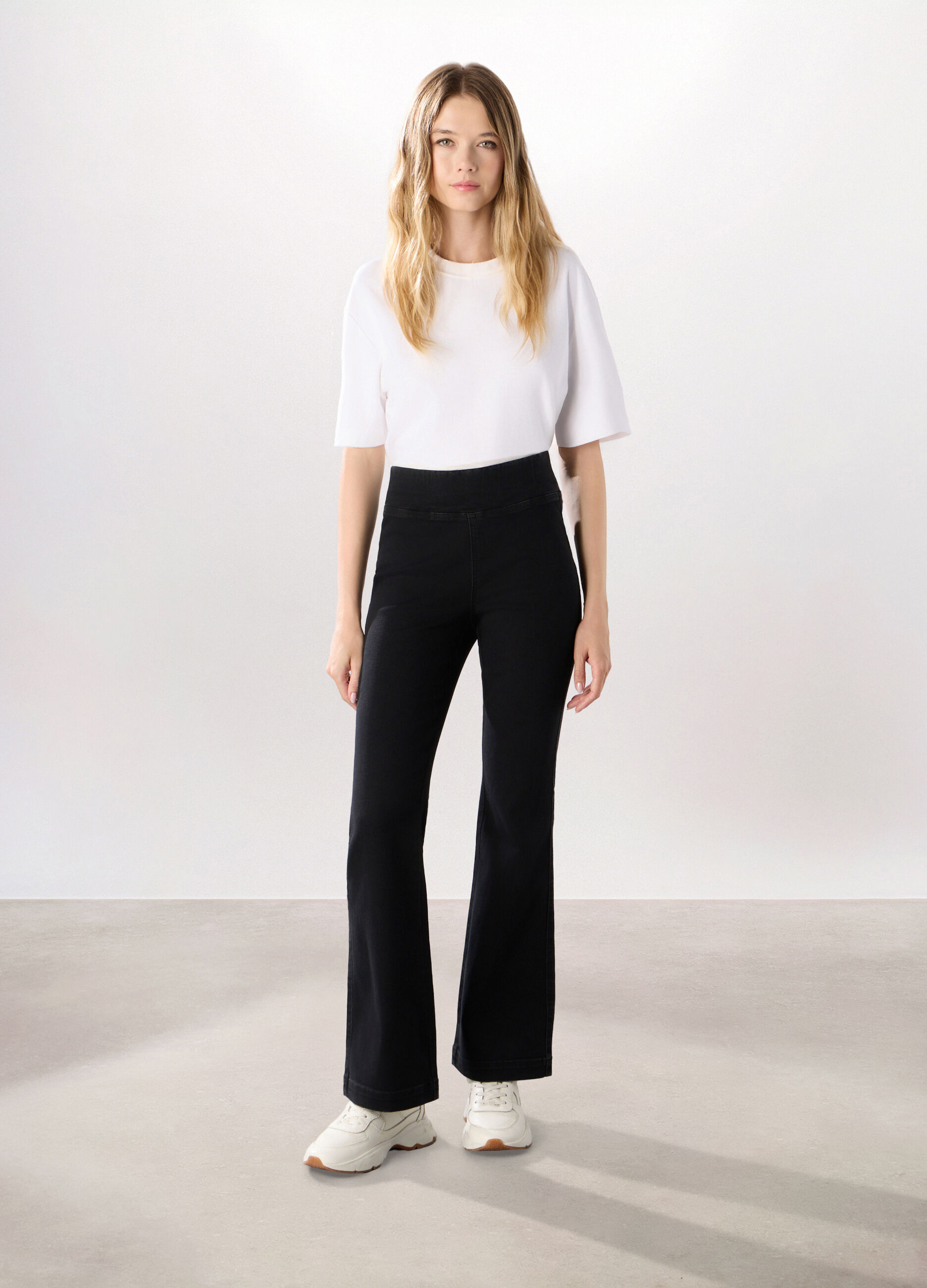 Jeggings flare fit in denim misto cotone donna_0