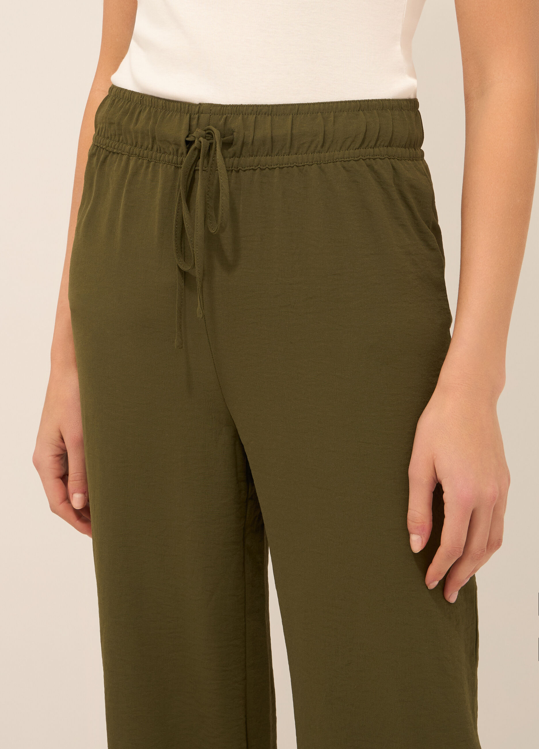 Pantaloni cropped donna_2