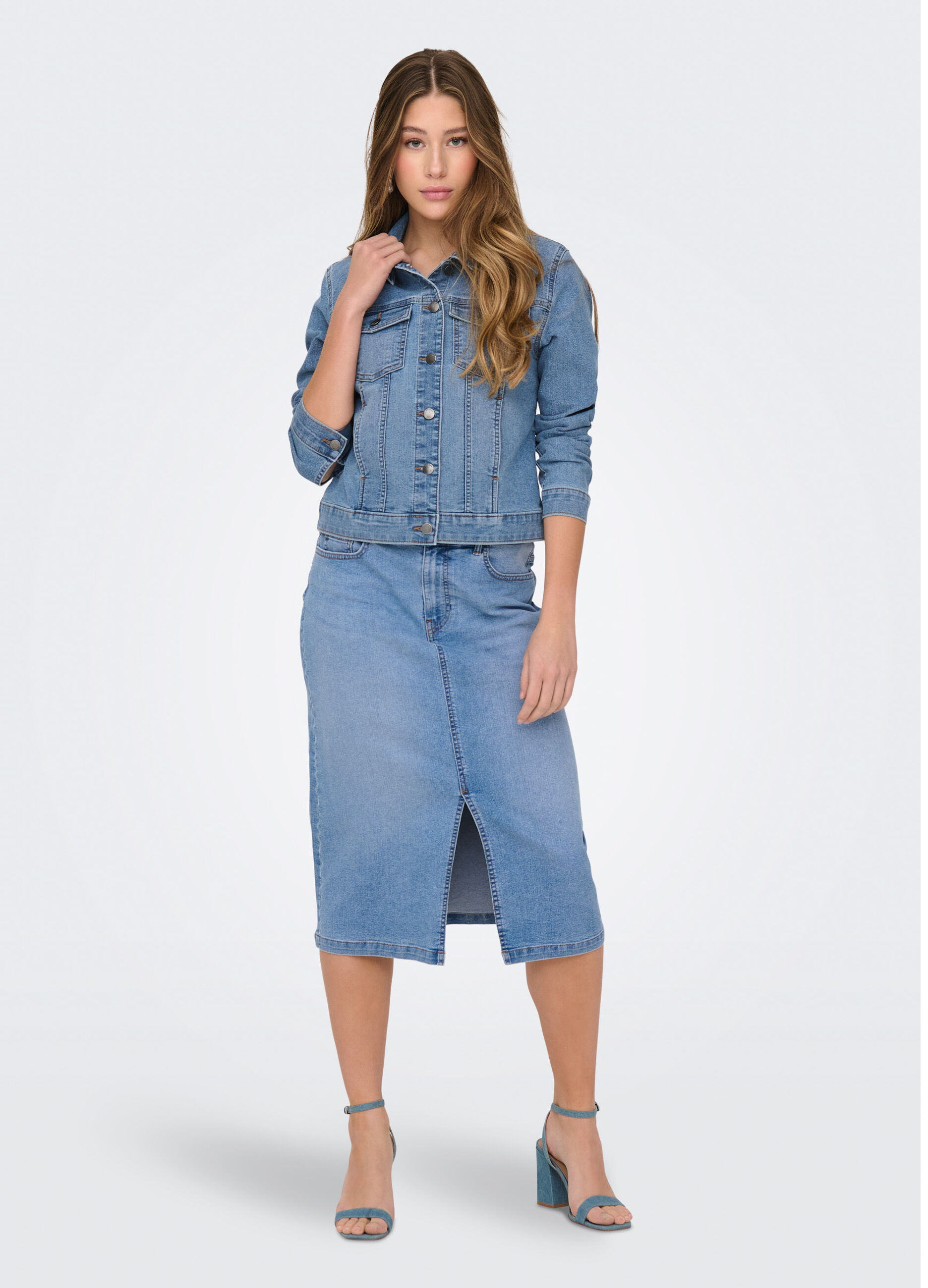 Giubbotto di jeans