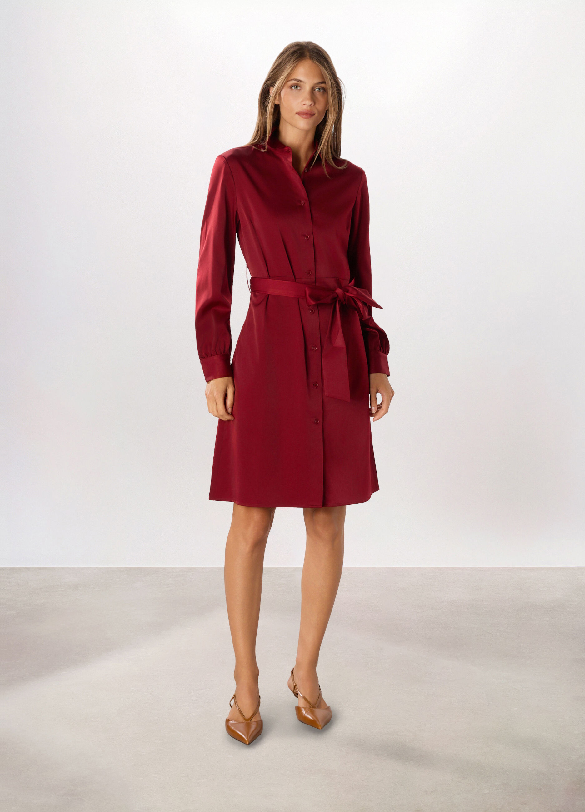 Abito corto in raso donna_0