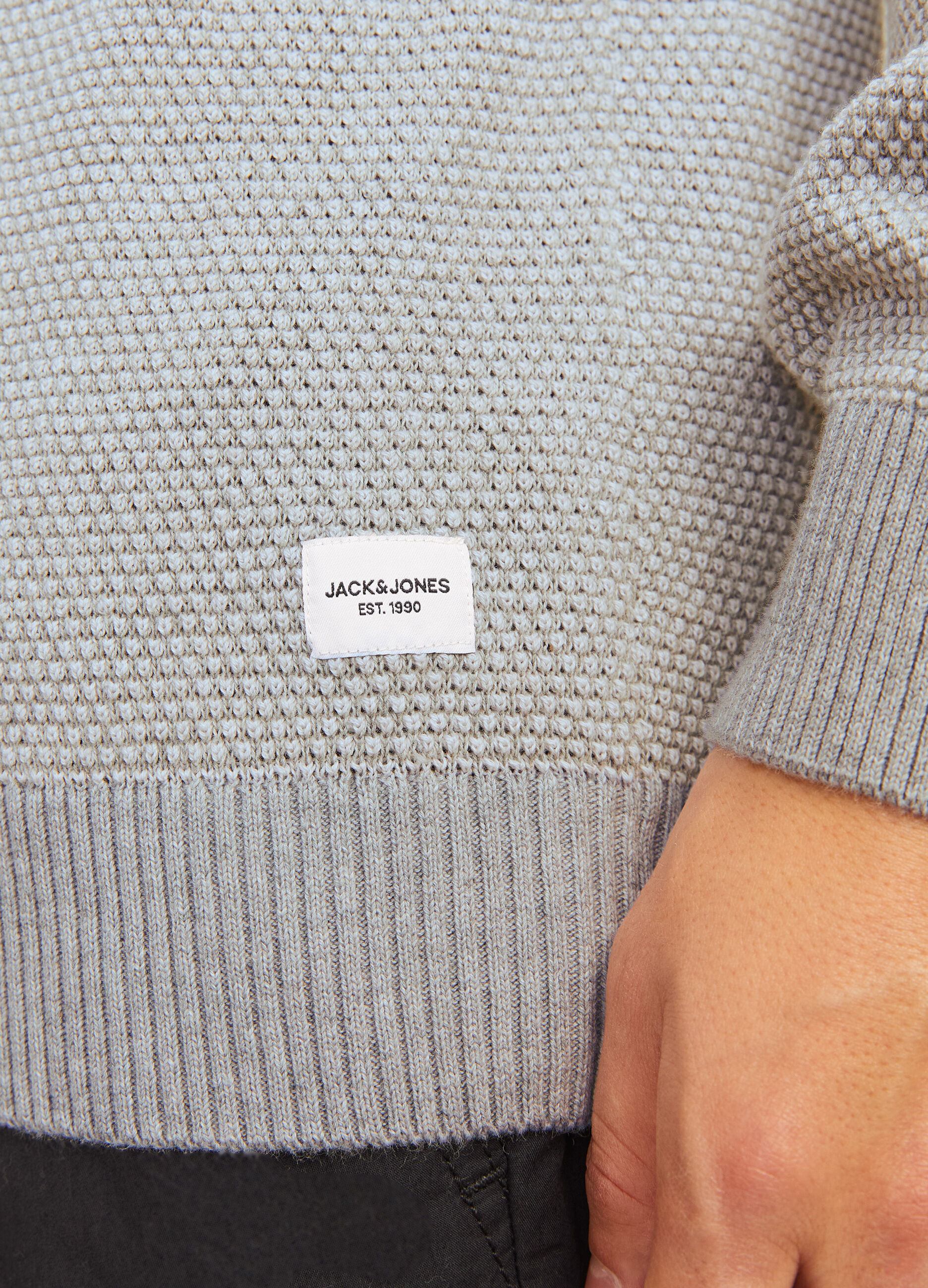 Maglione girocollo a nido d'ape uomo_5