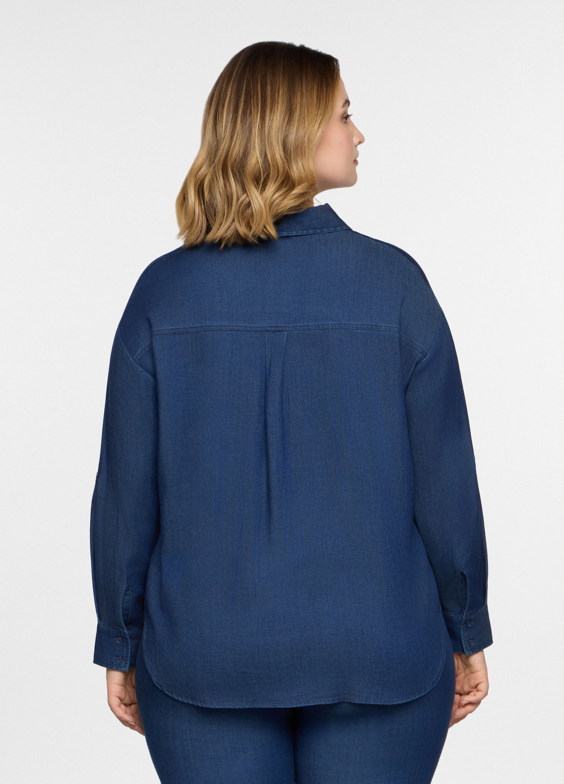 Camicia regular fit con colletto alla francese donna curvy_1