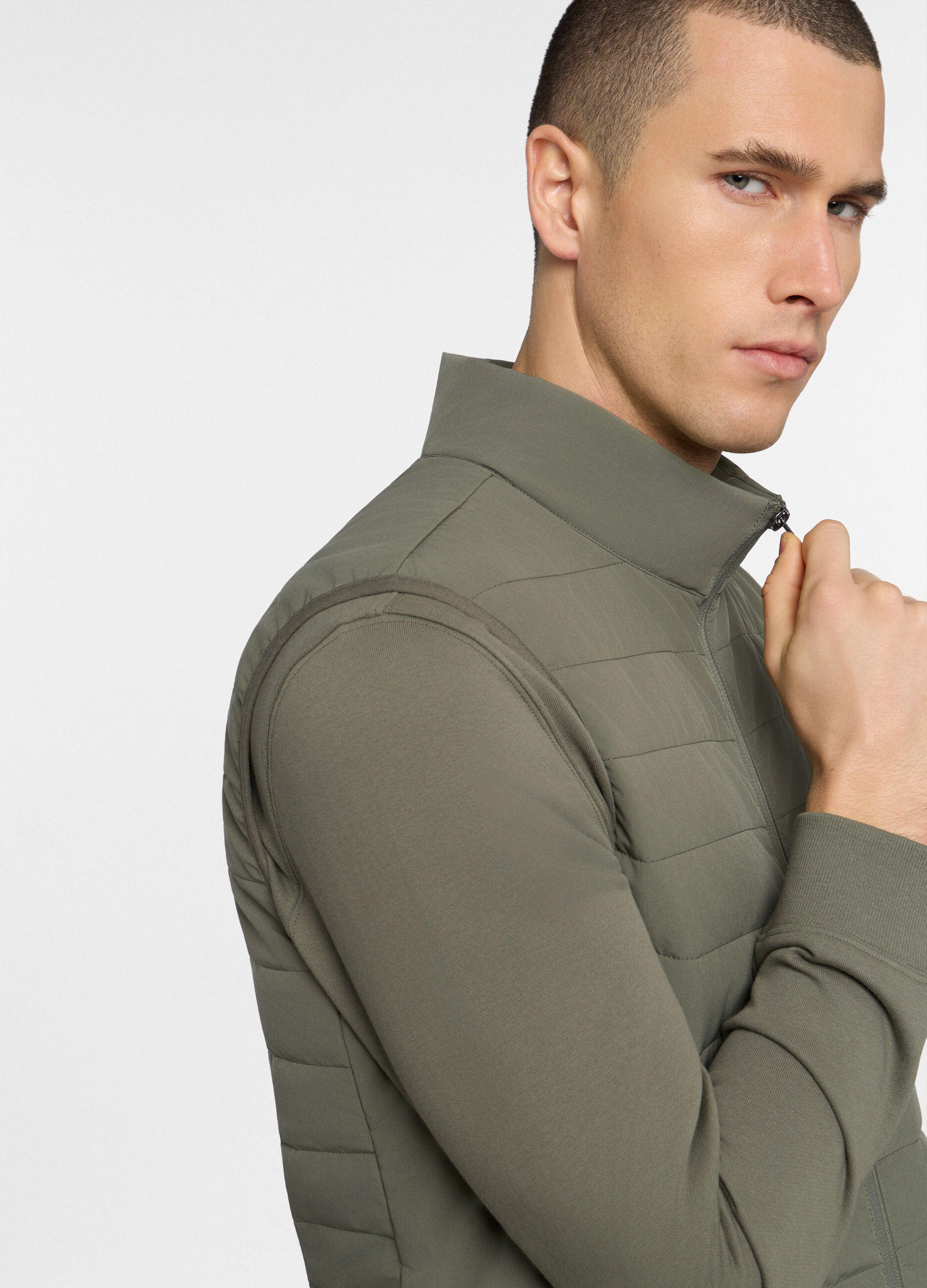 Gilet trapuntato con zip uomo_2