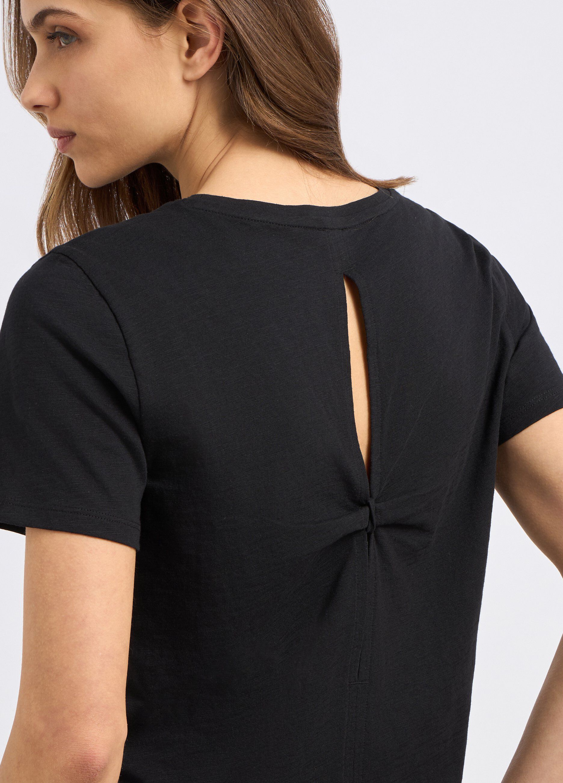 T-shirt in puro cotone con cut out donna_2