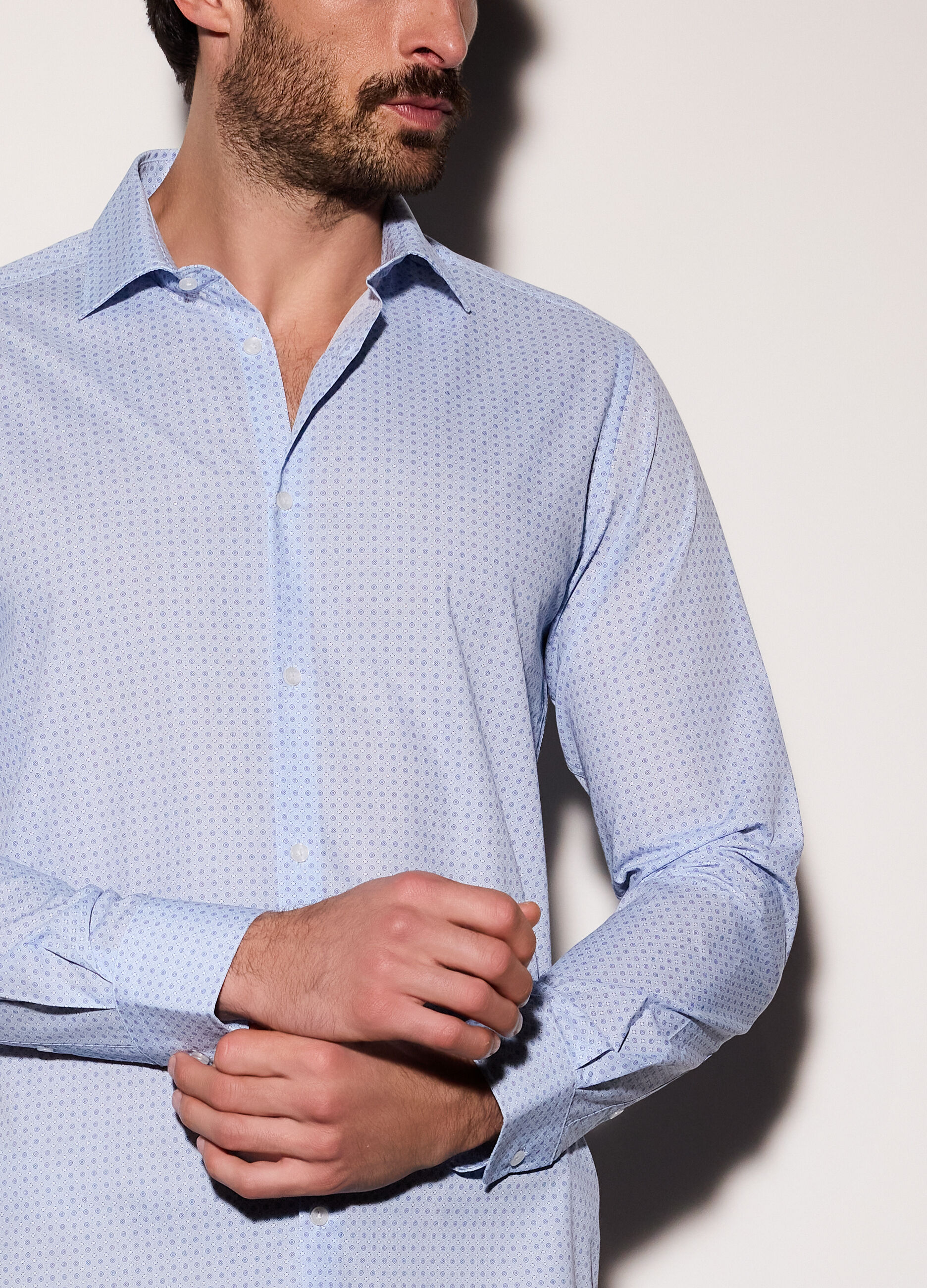Camicia slim fit in misto cotone con micromotivo uomo_2