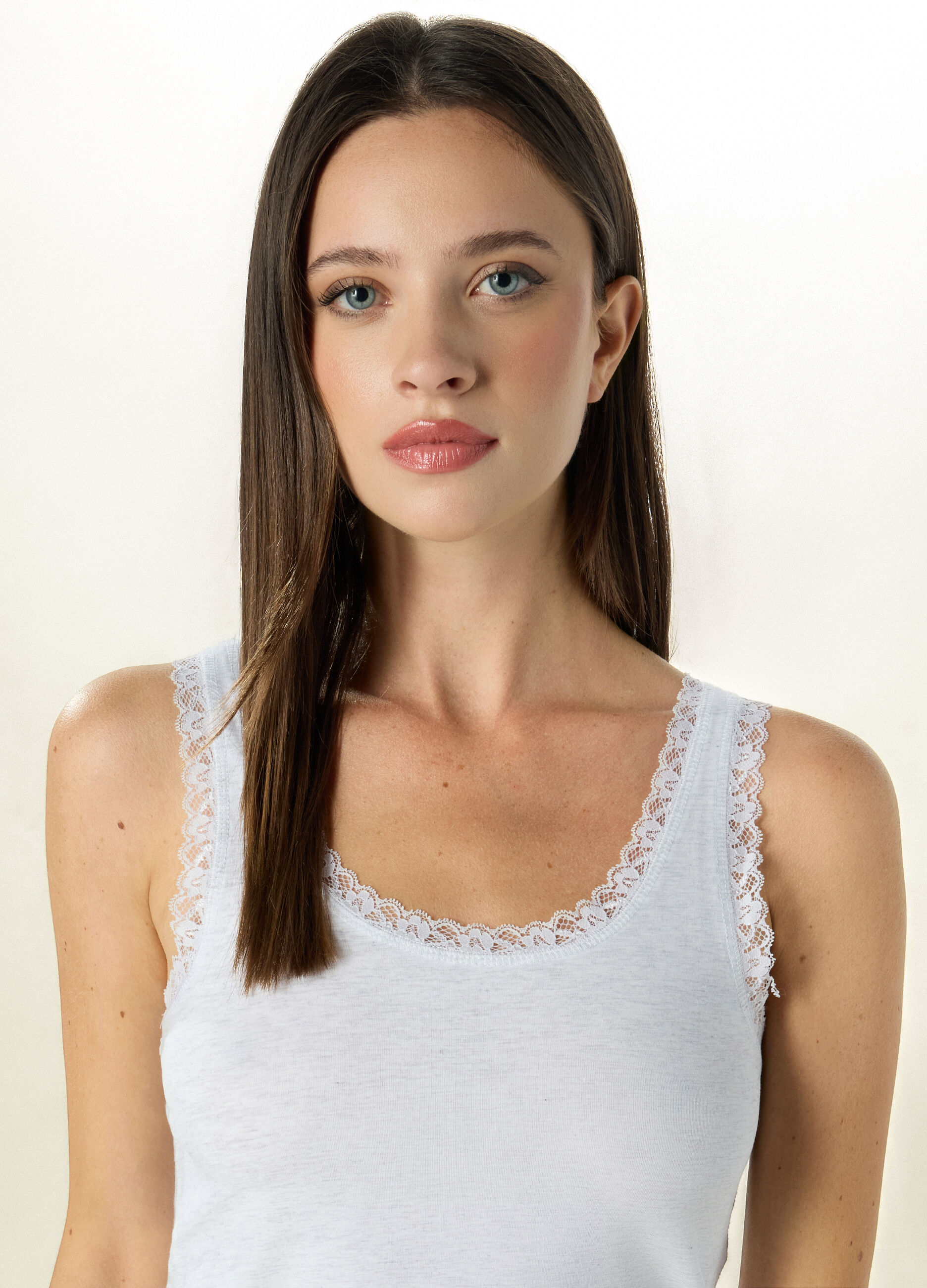 Canotta intima in cotone stretch con pizzo donna_2