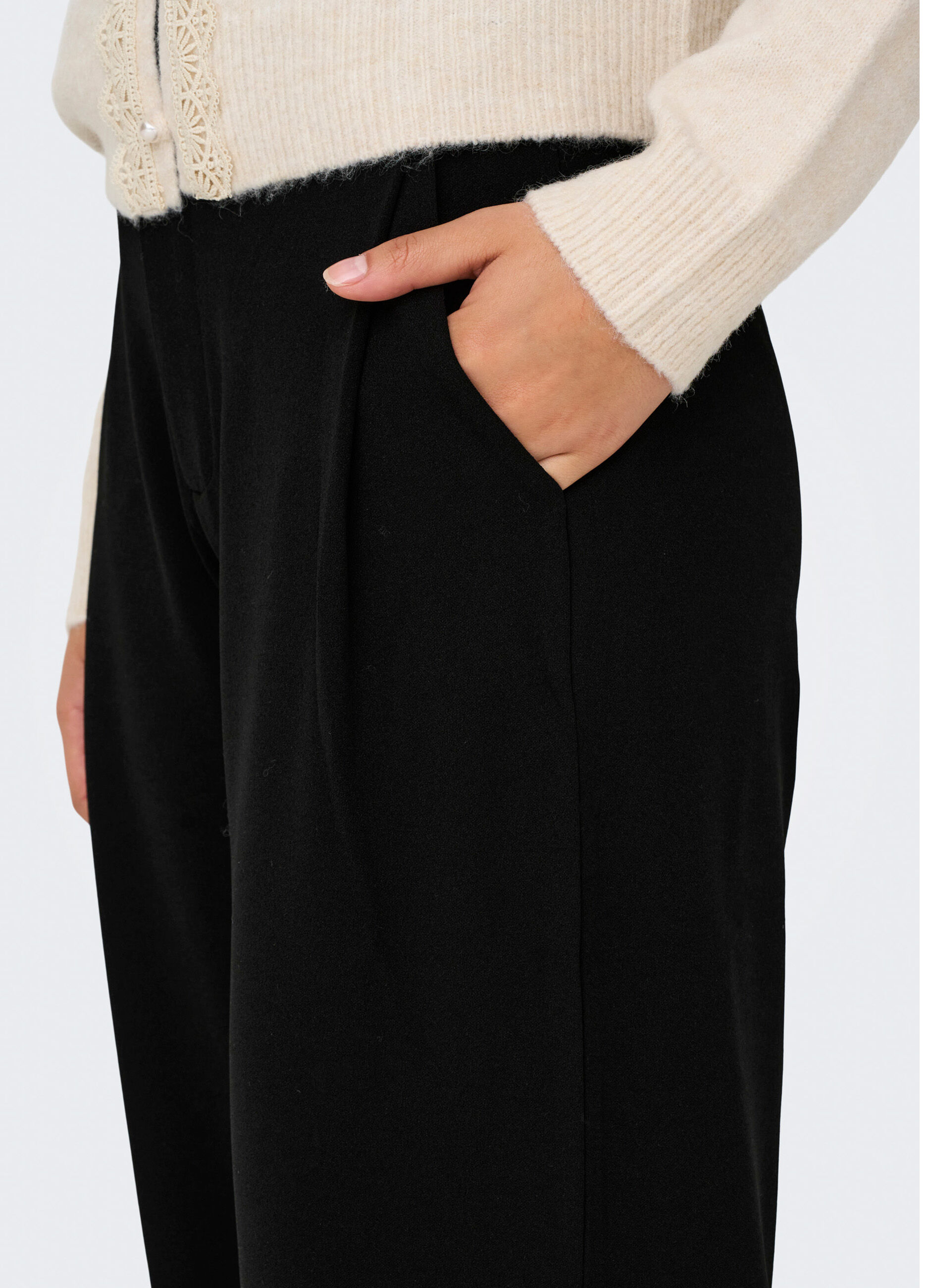 Pantaloni regular fit_3
