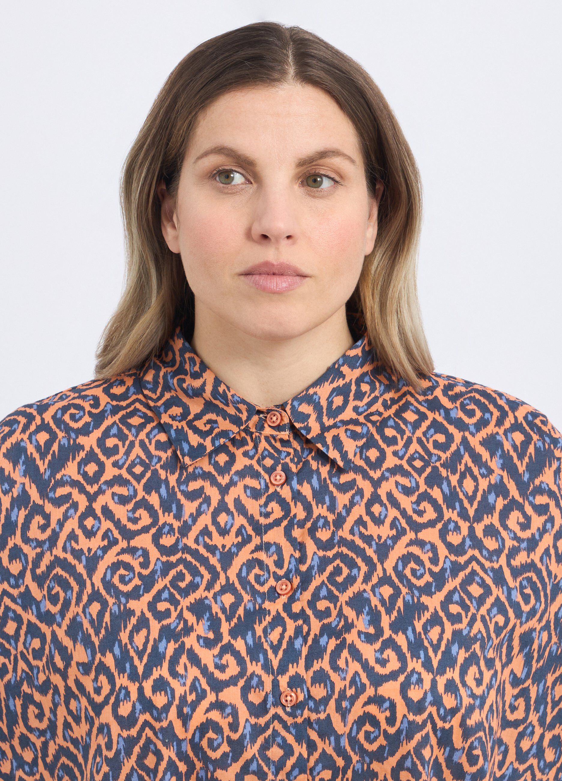 Camicia in puro cotone con stampa multicolor donna curvy_2