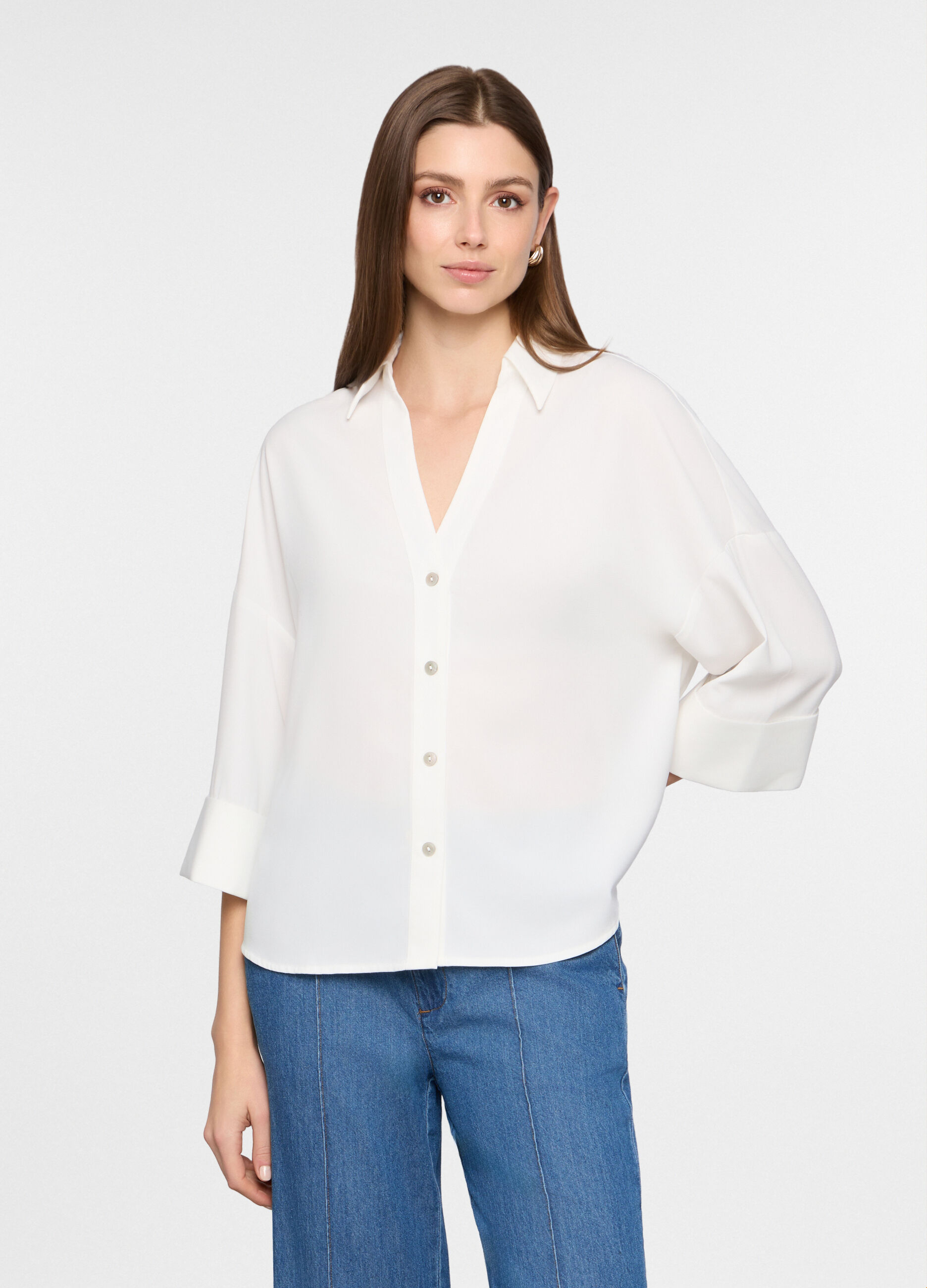 Camicia over fit con scollo a V donna_0