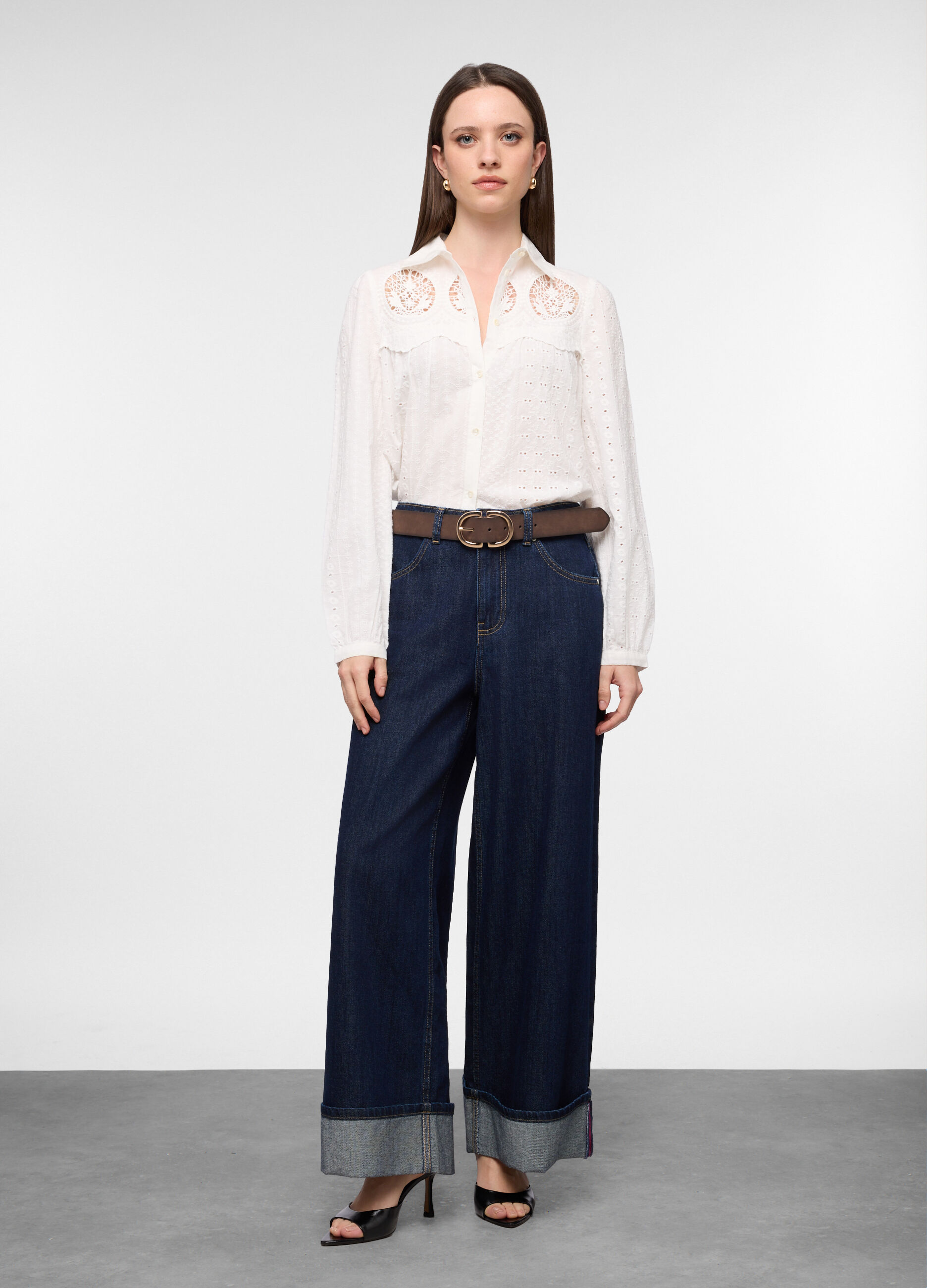 Camicia regular fit con colletto alla francese in puro cotone voile donna_0