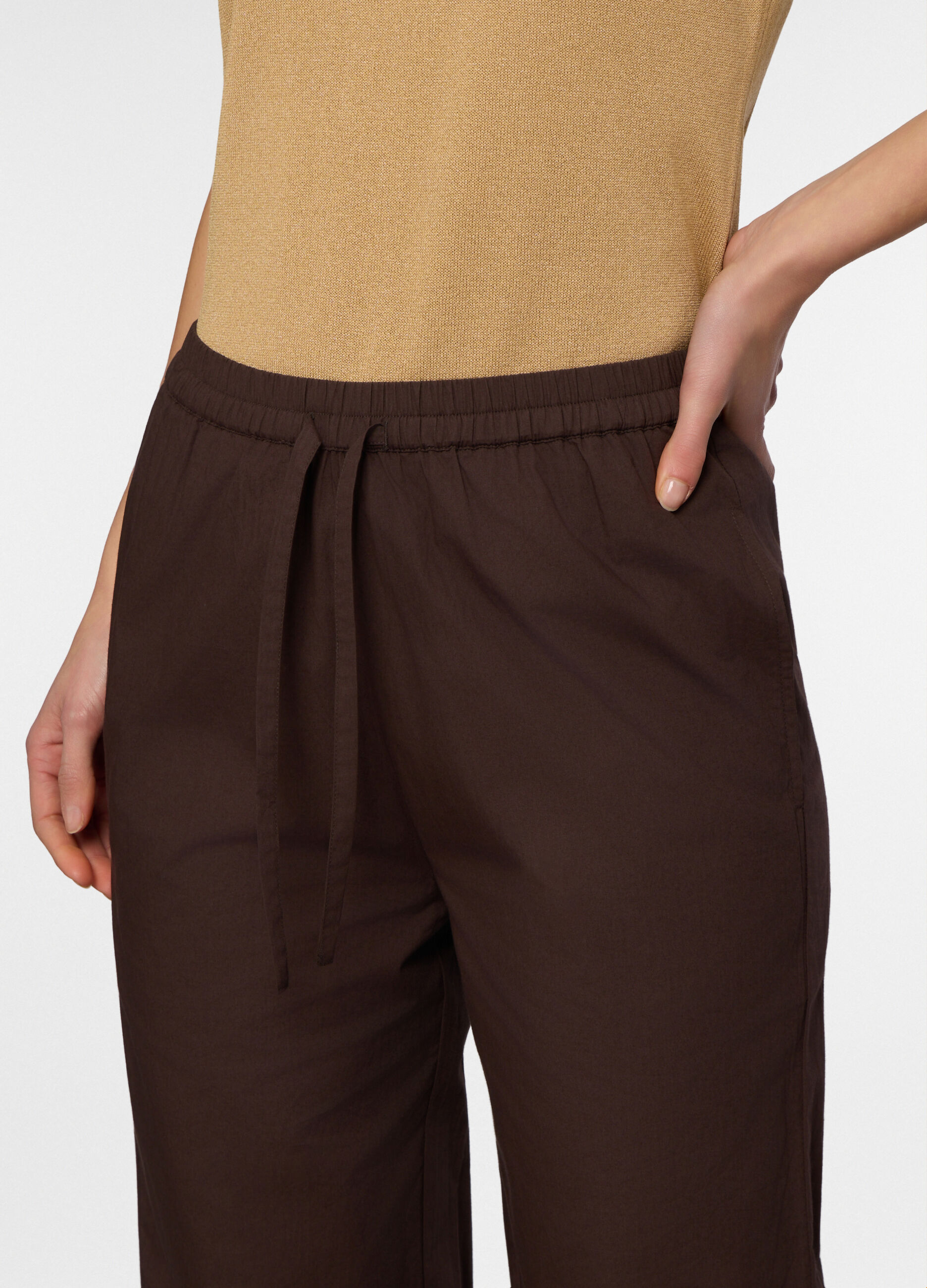 Pantaloni confort fit in popeline donna_2