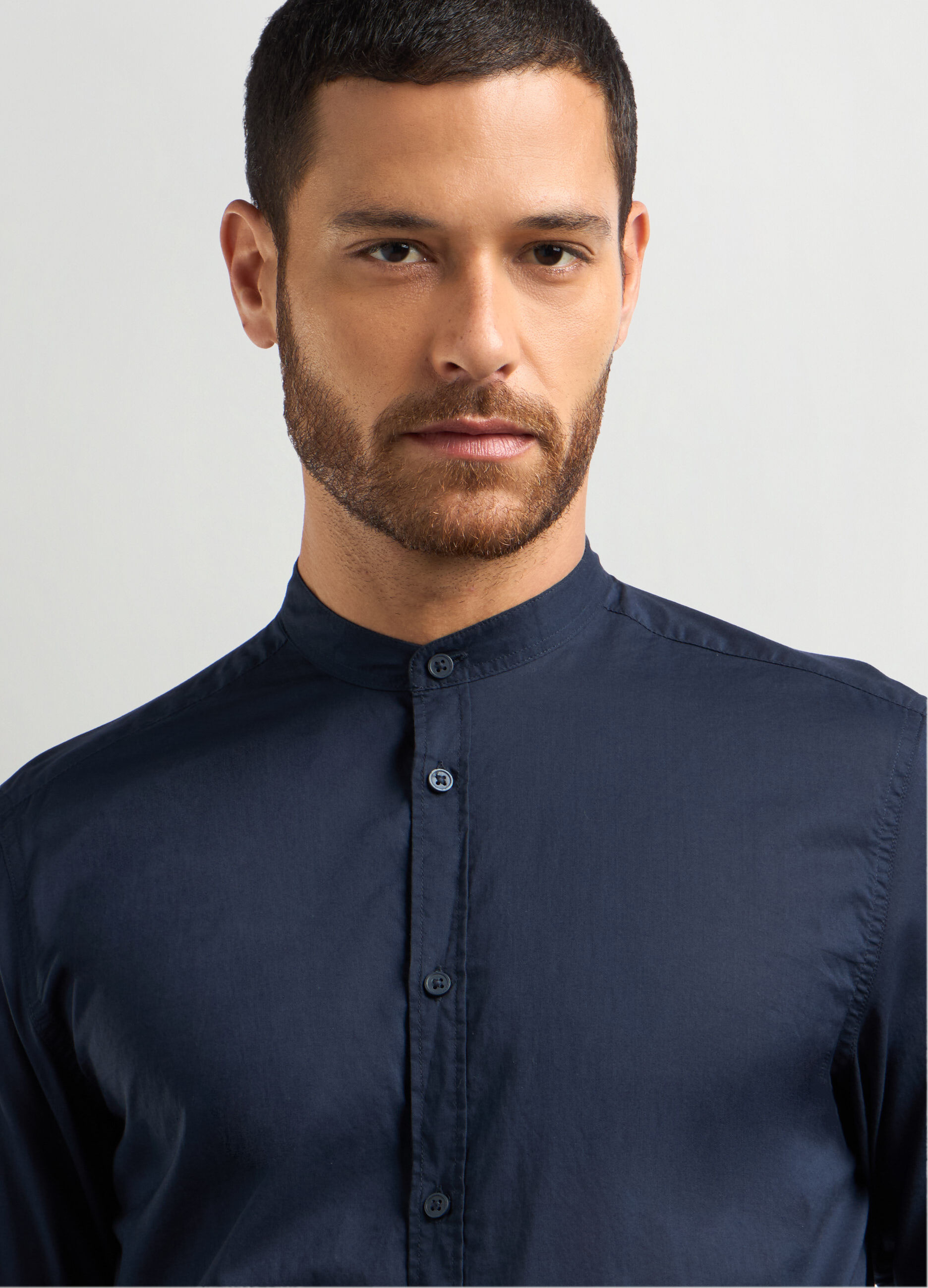 Camicia regular fit colletto coreano in cotone uomo_2