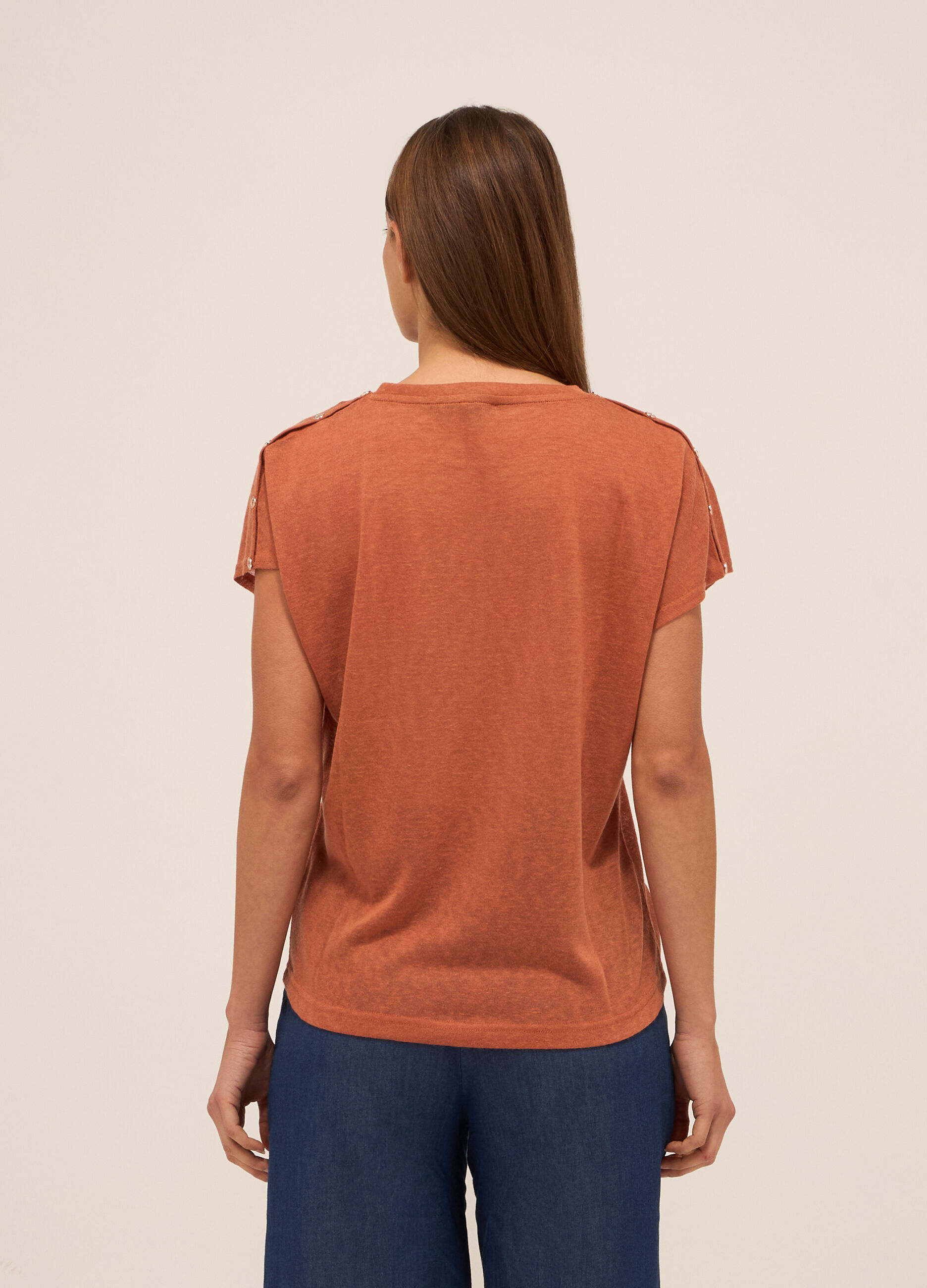 T-shirt con bottoni donna_1