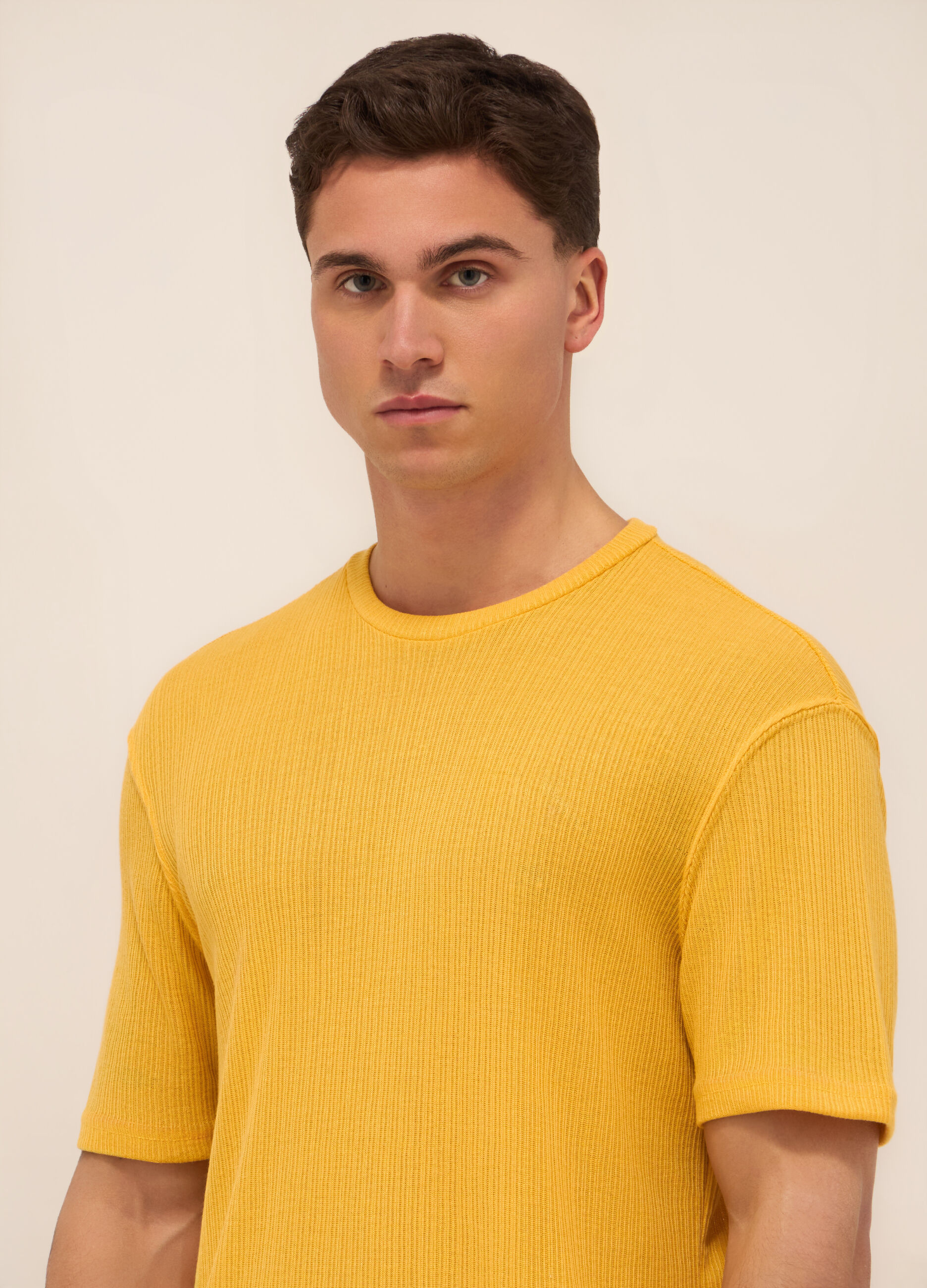 T-shirt girocollo a costine uomo