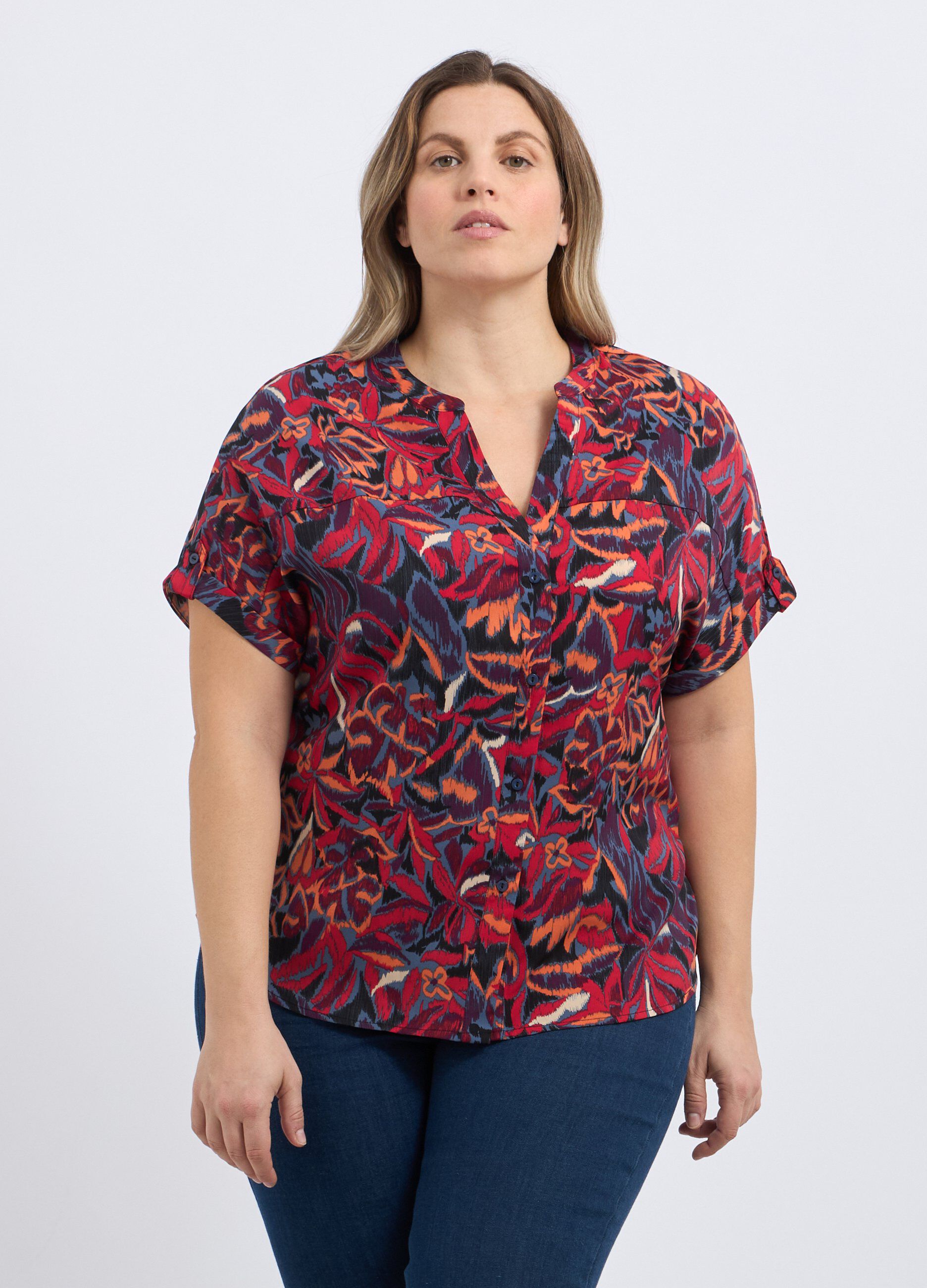 Camicia con scollo a V donna curvy_0