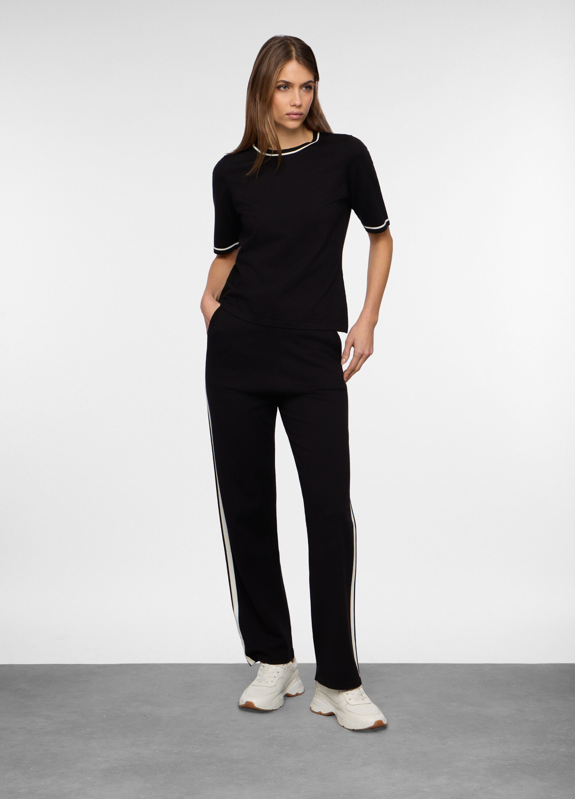 T-shirt girocollo stretch donna_0