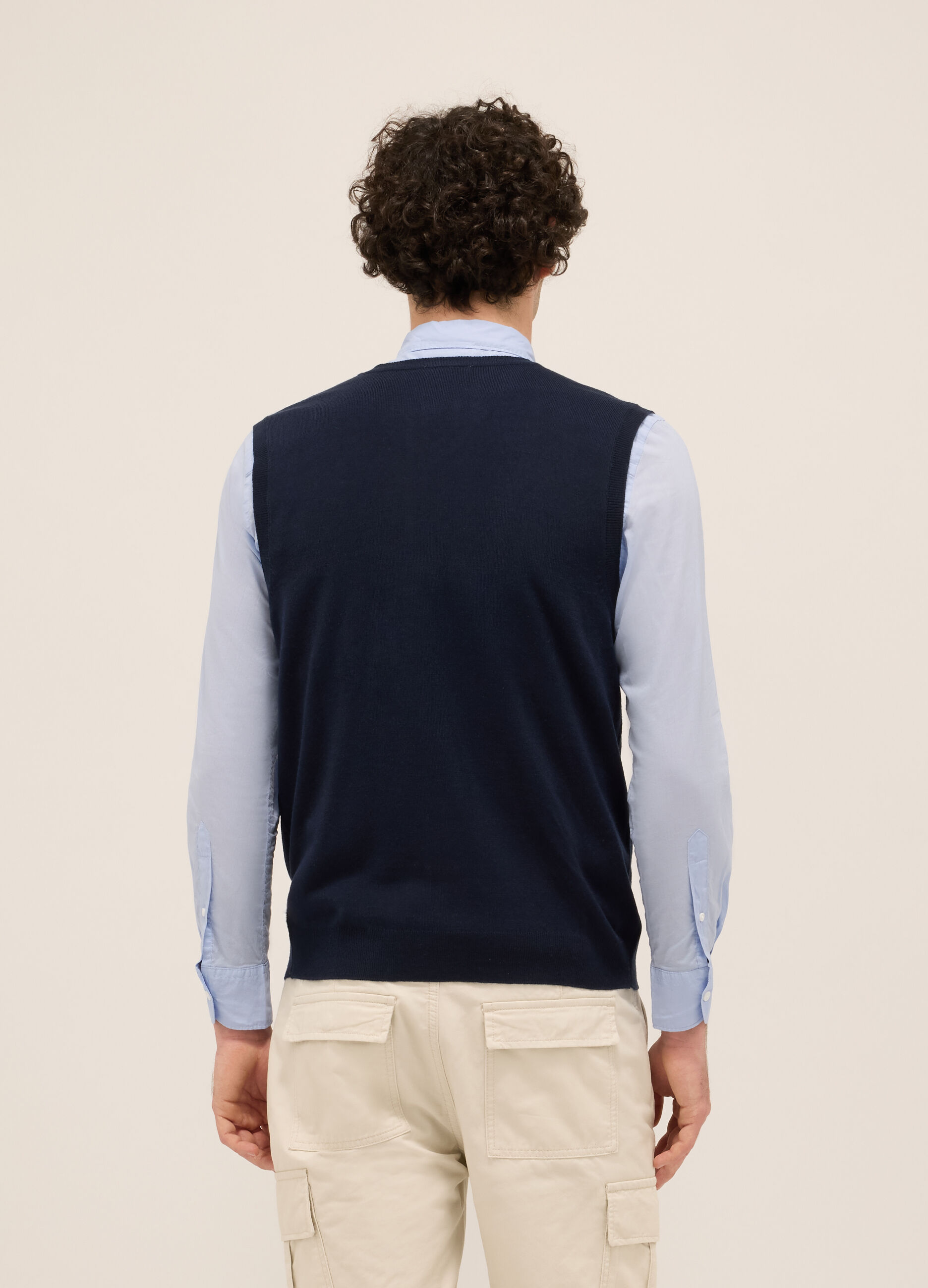 Gilet collo a V in maglia rasata uomo