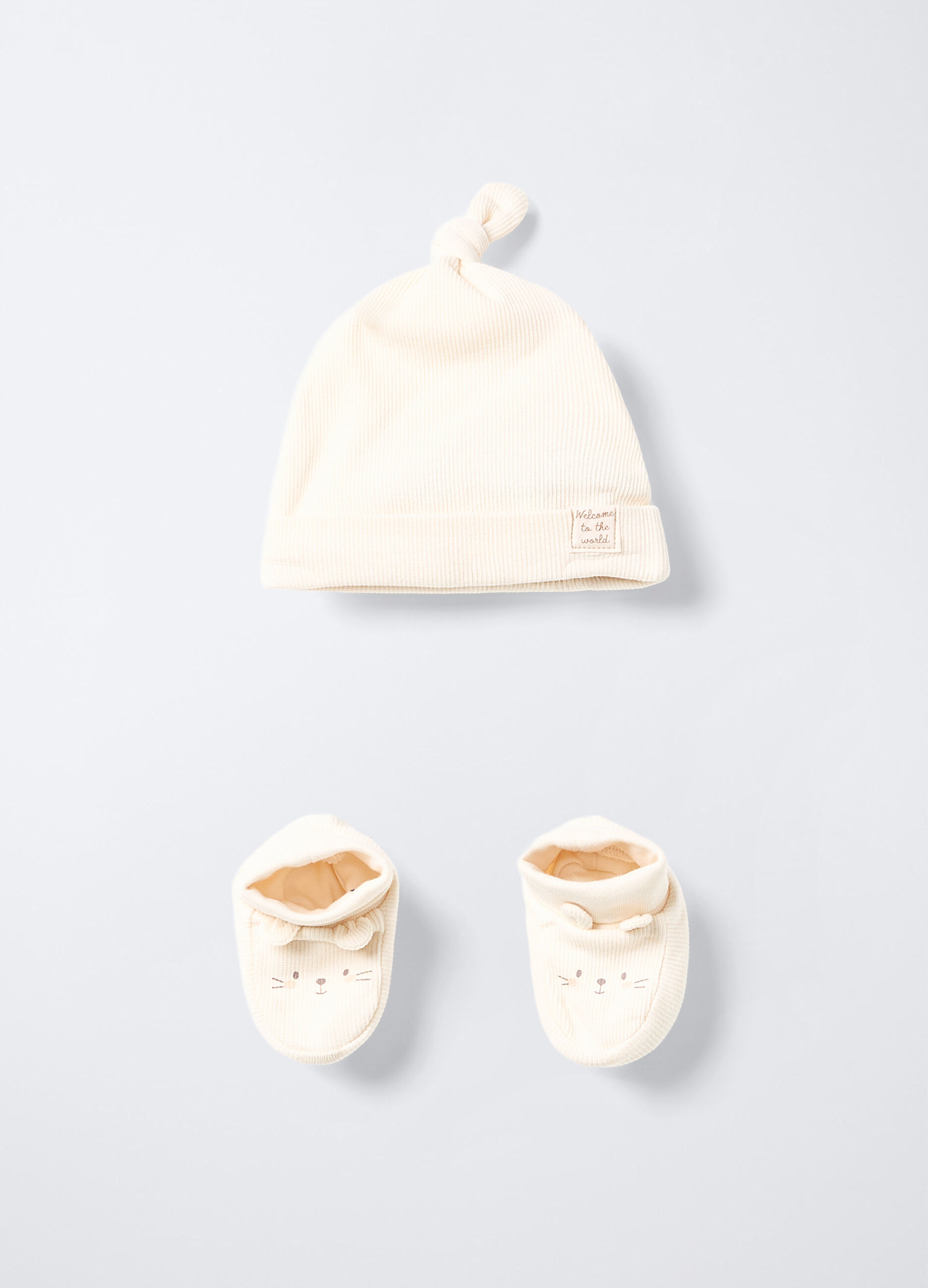 Set berretto + scarpine in costina di puro cotone neonata