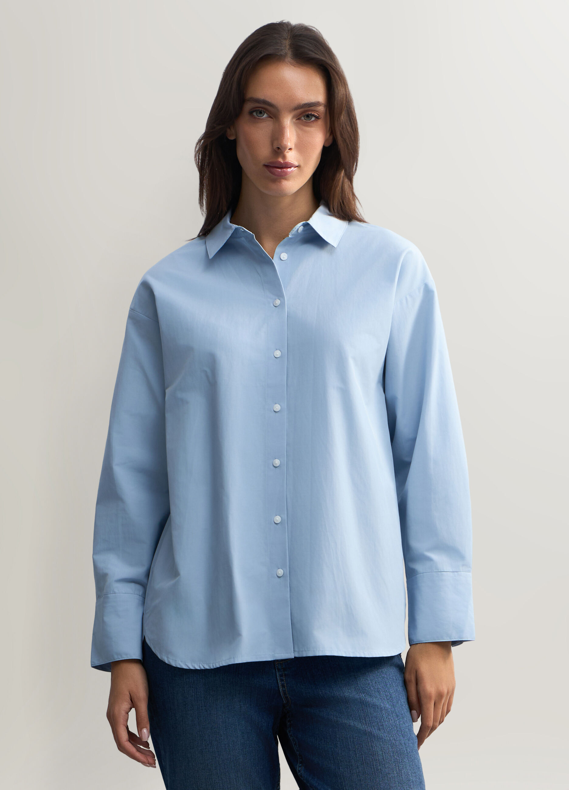 Camicia Fit Over con colletto alla francese in popeline misto cotone donna_0