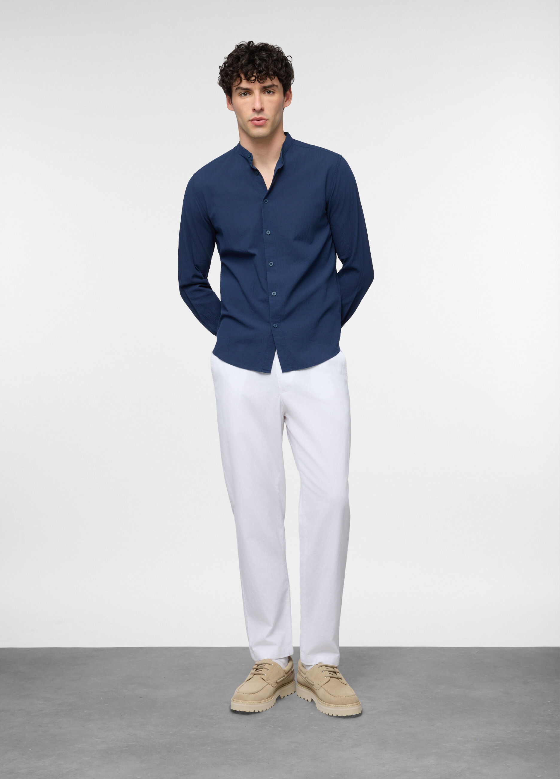 Pantalone chino relaxed fit in lino e cotone uomo_0