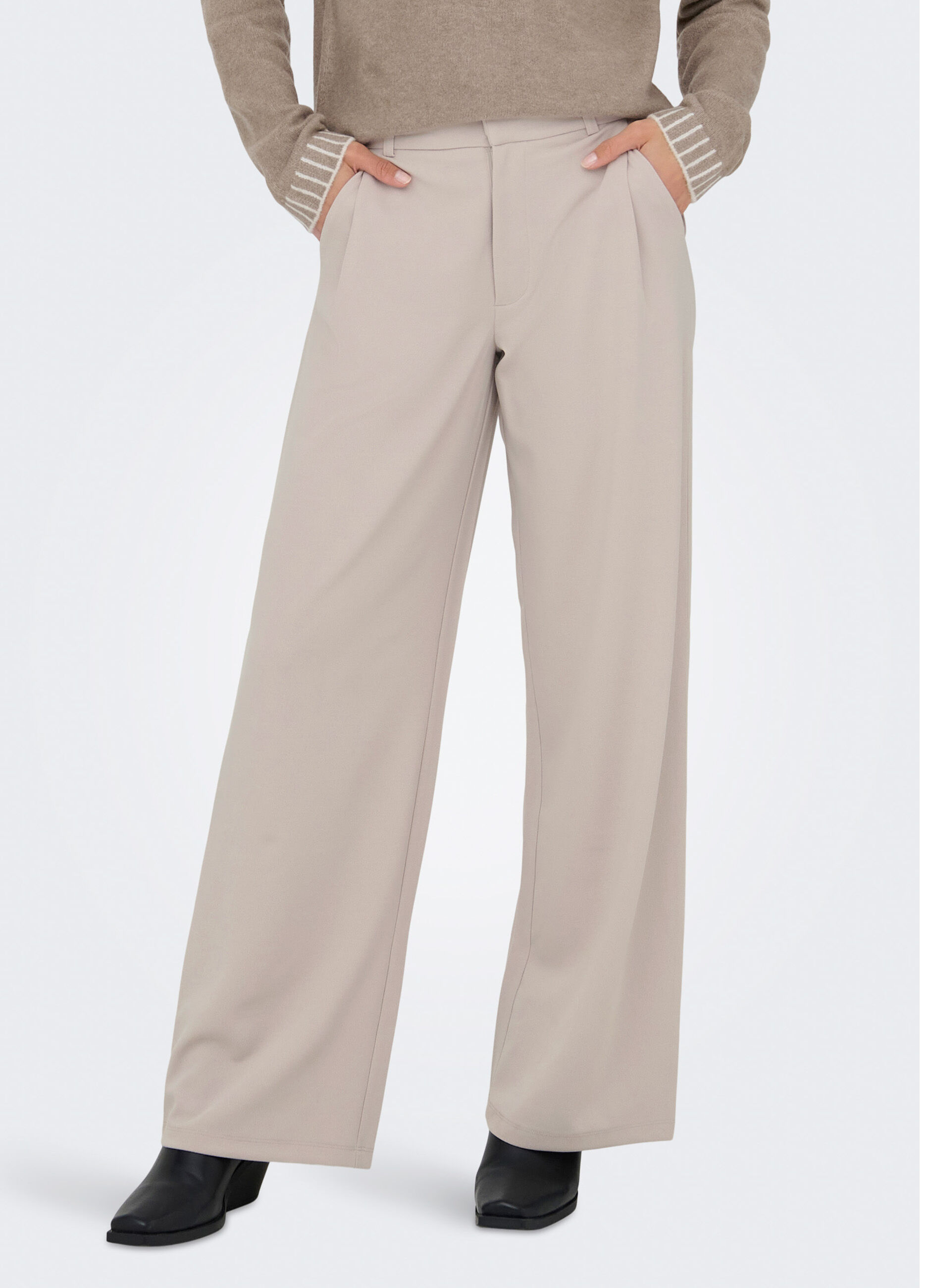 Pantaloni regular fit_0