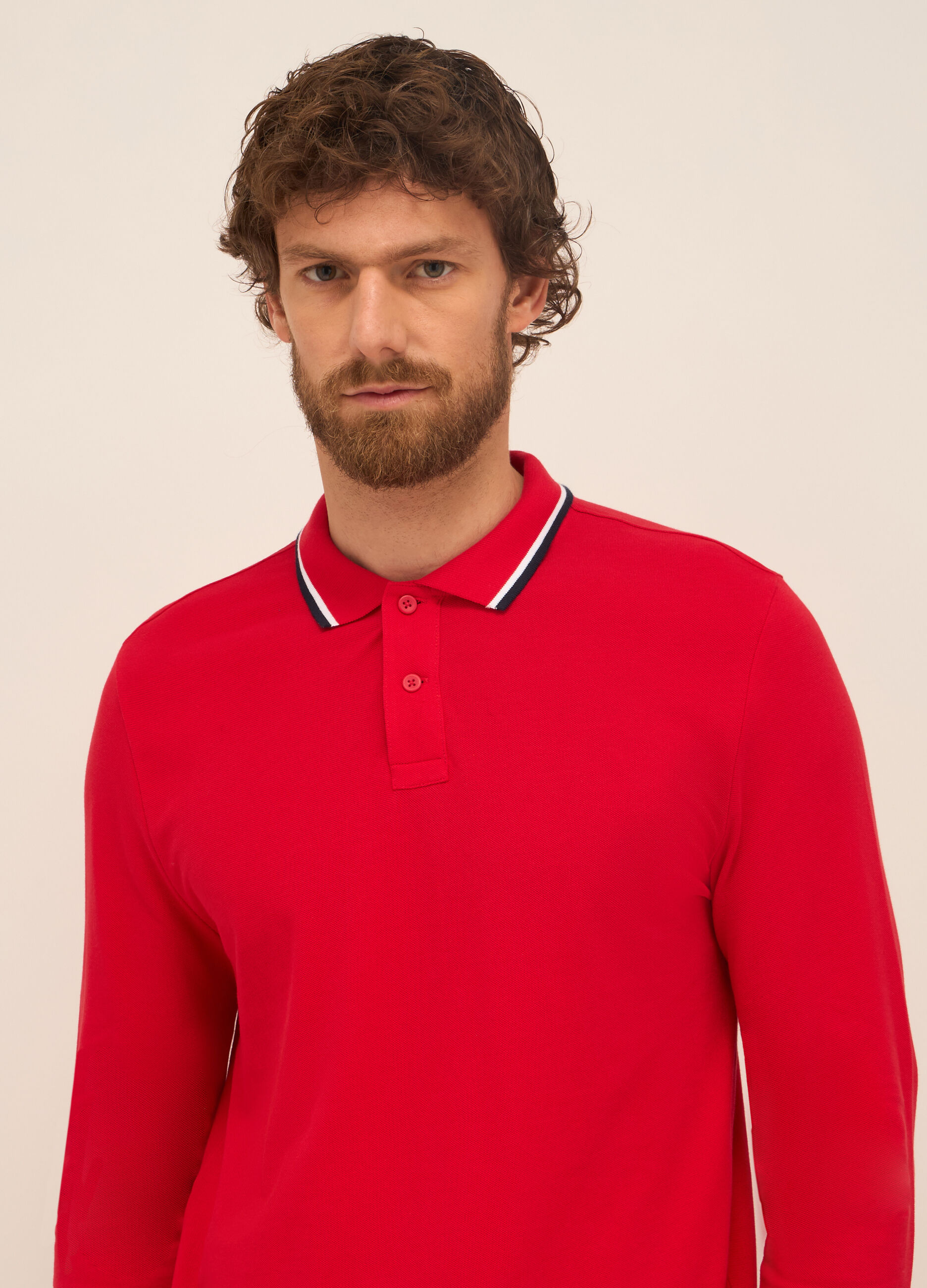 Polo a maniche lunghe in puro cotone con profilo a contrasto uomo_2
