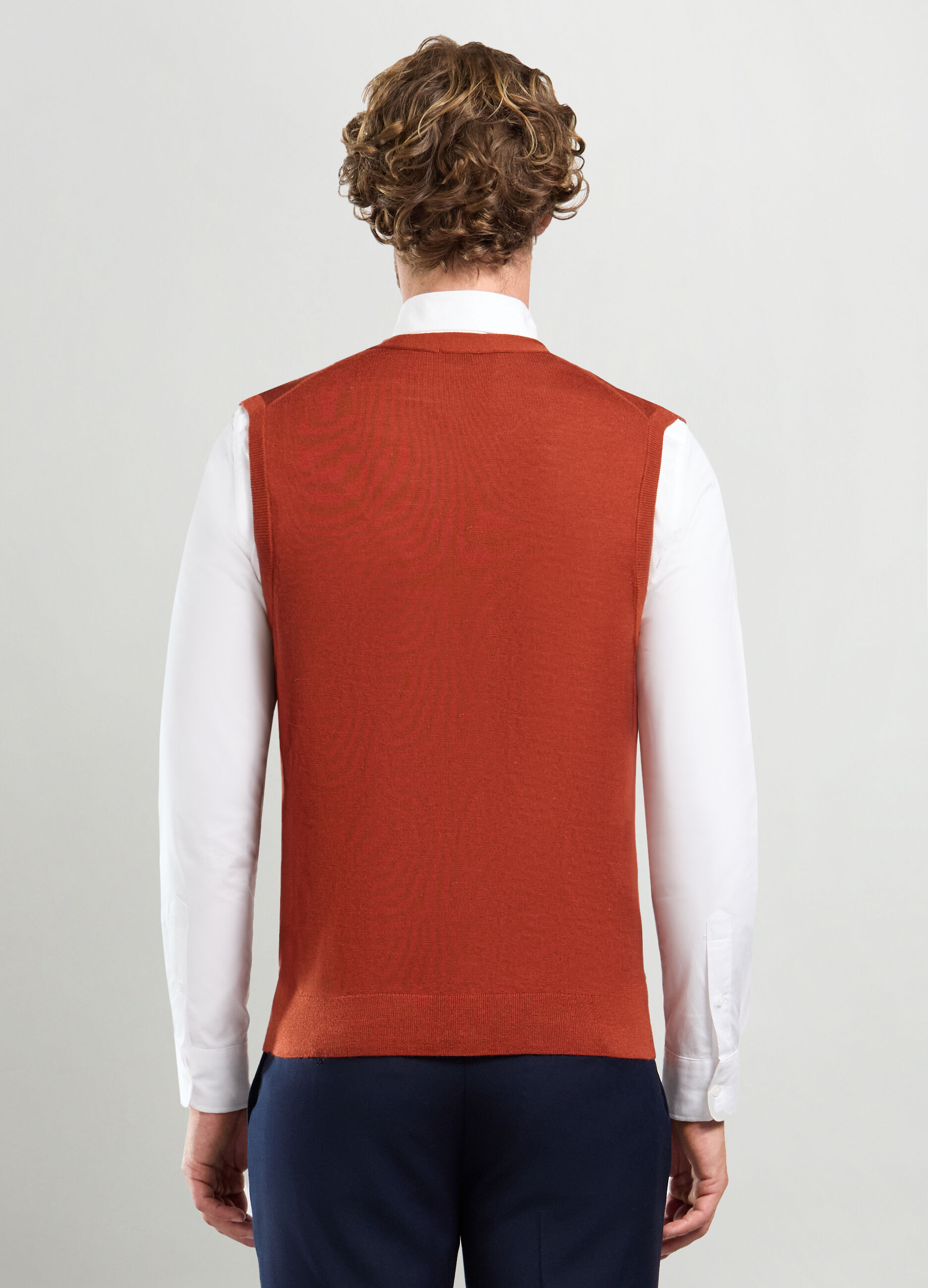 Gilet collo a V in maglia rasata uomo_1