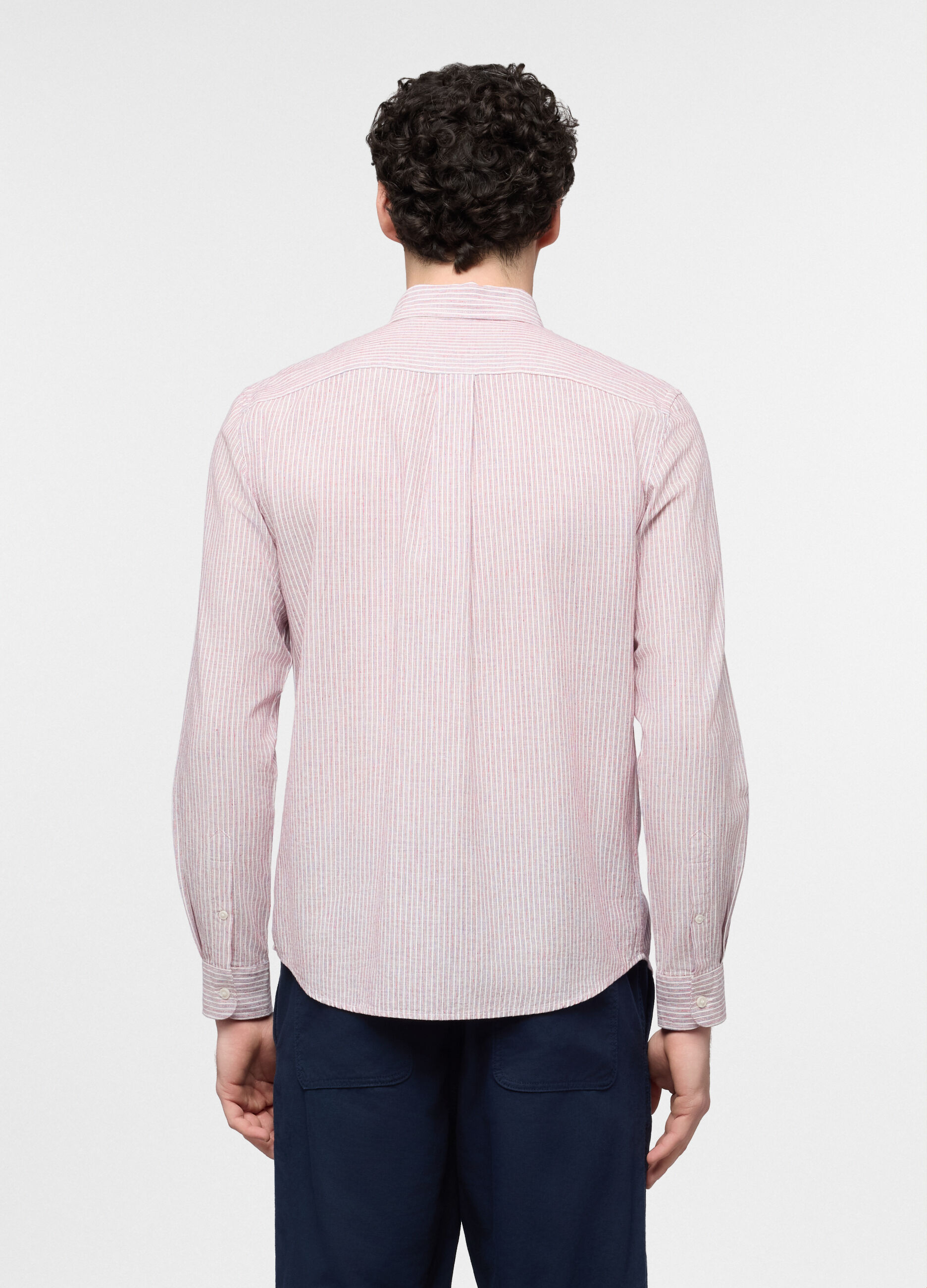Camicia regular fit a righe con colletto button down uomo_1