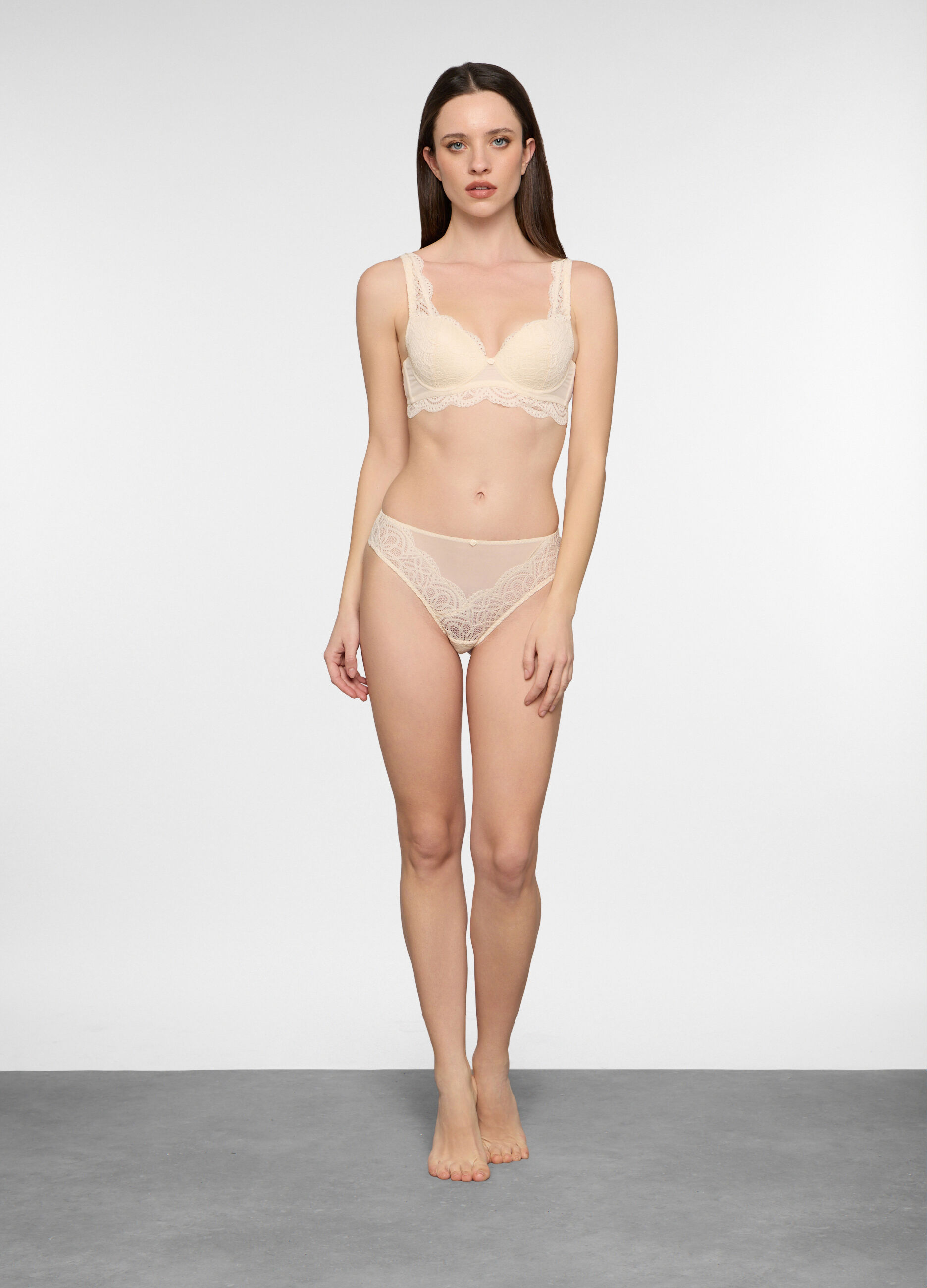 Reggiseno imbottito in pizzo donna_0