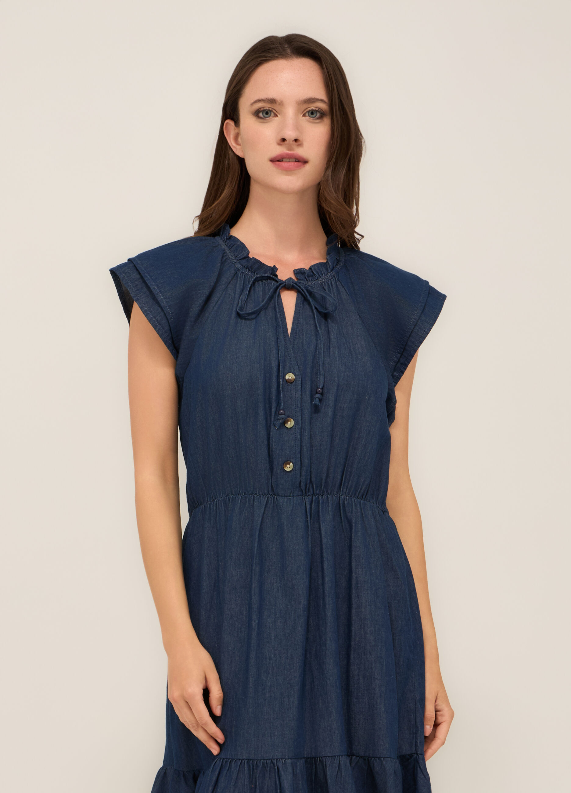 Abito corto in chambray di puro cotone donna_2