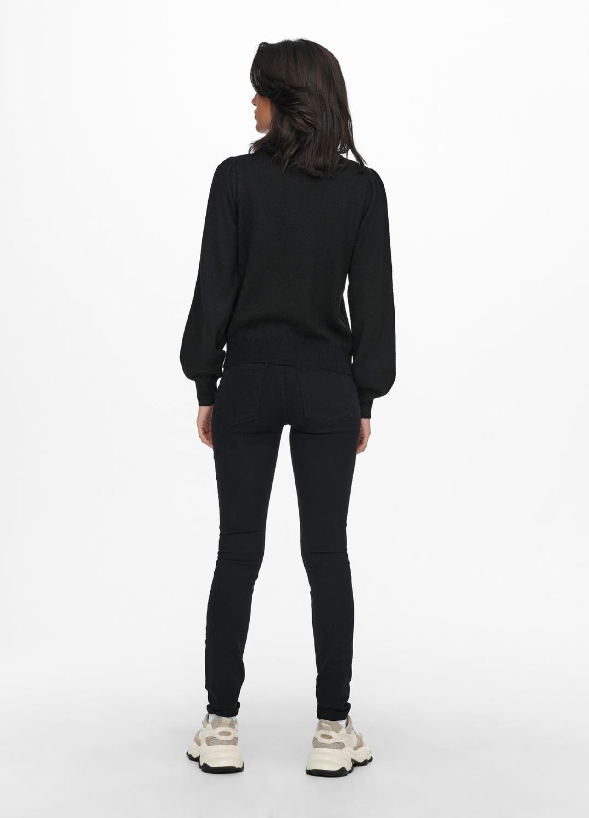 Pullover paricollo con maniche a palloncino_3