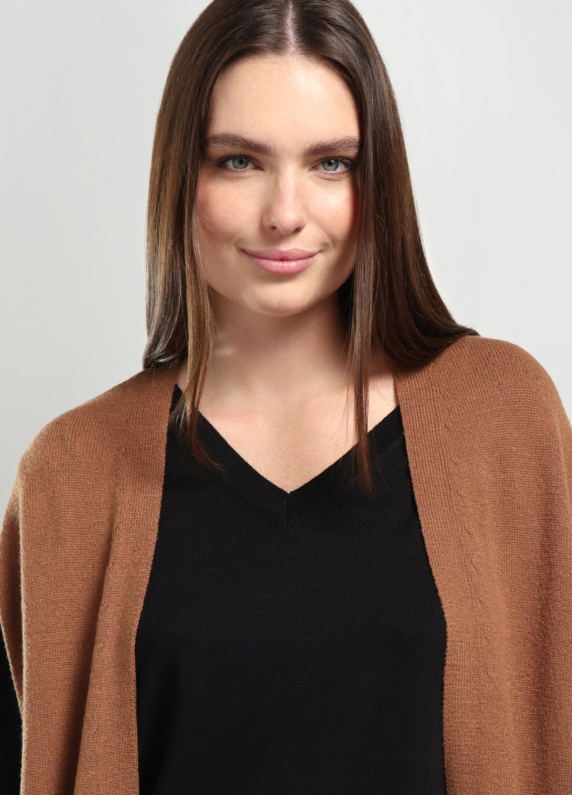 Cardigan tricot smanicato in misto viscosa donna curvy_2