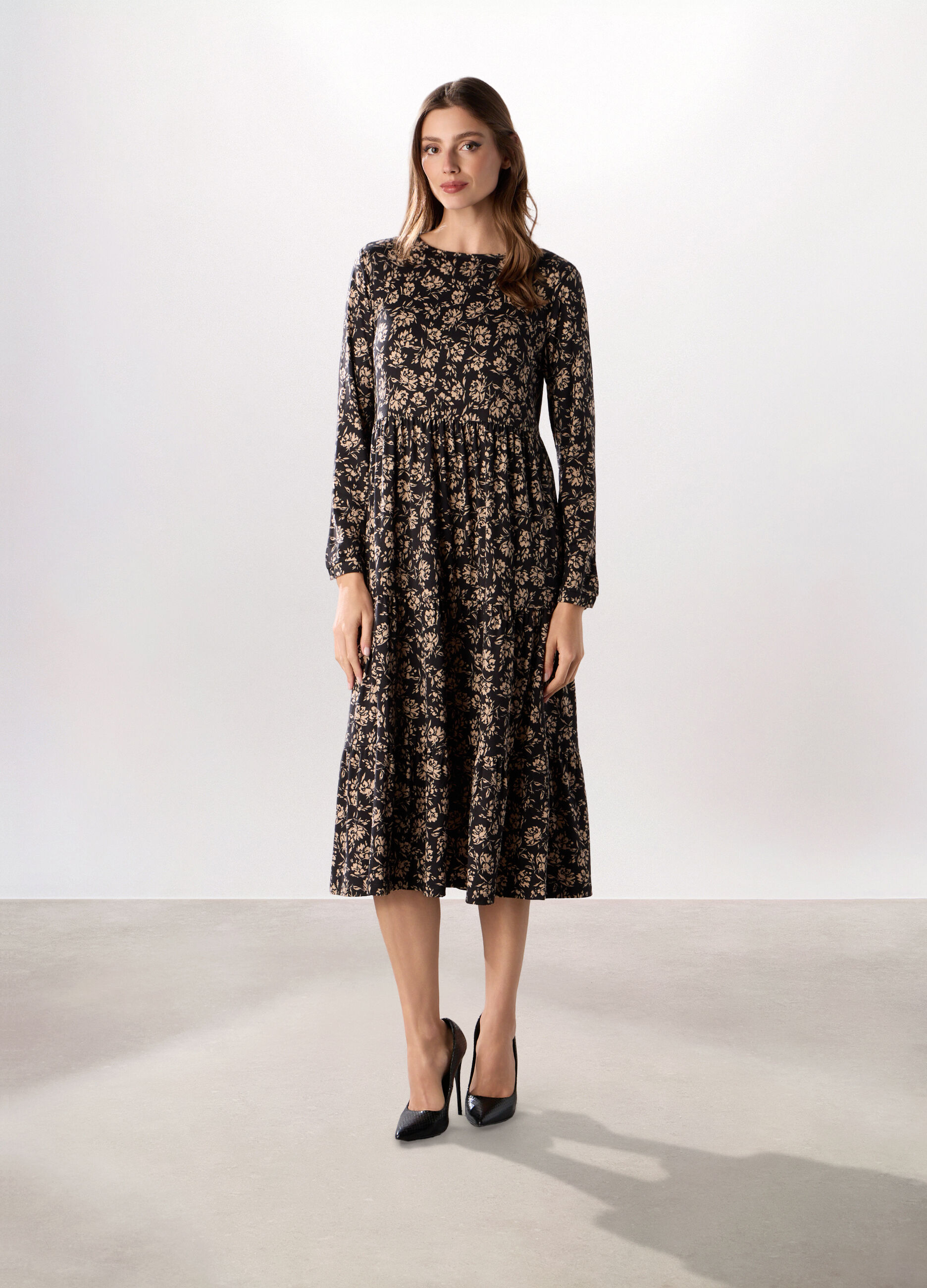 Abito lungo a balze in jersey stretch donna_0